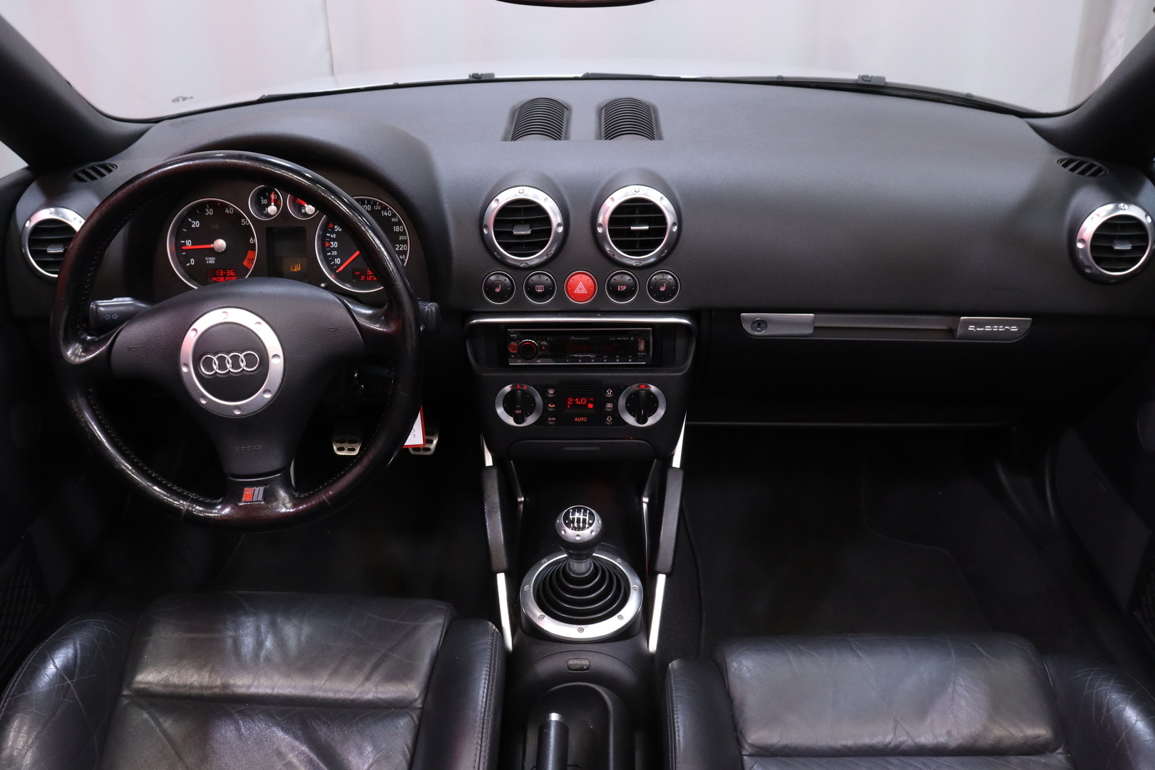 AUDI TT 2000