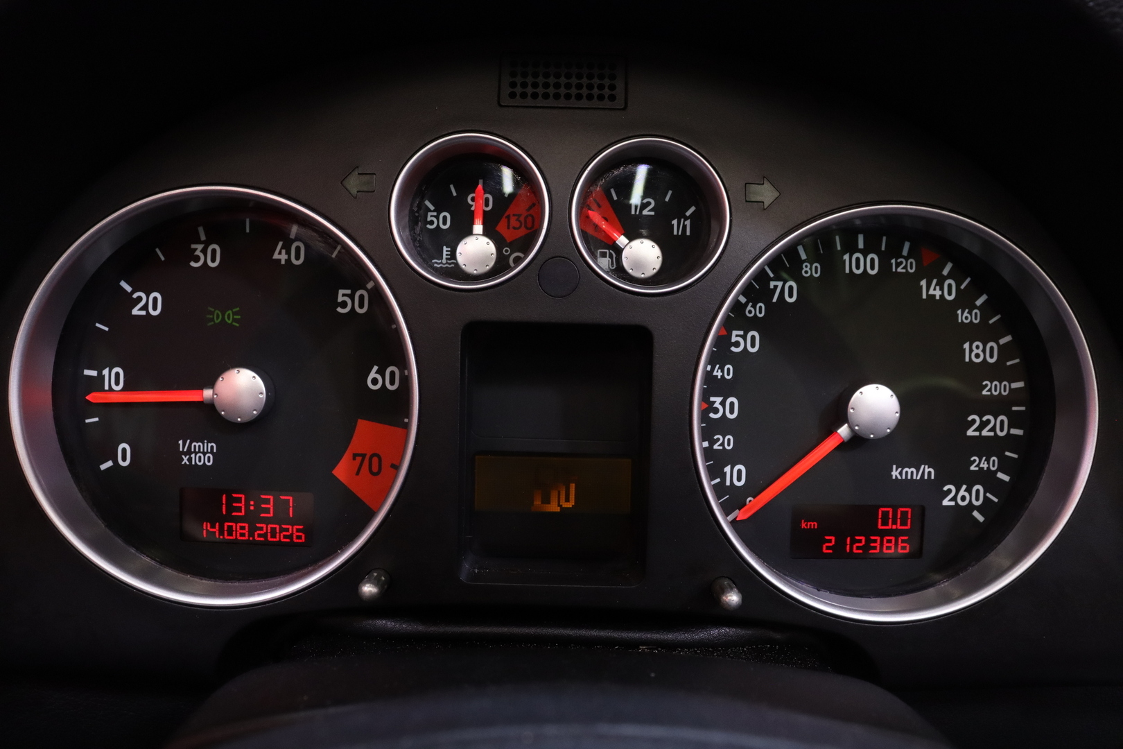 AUDI TT 2000