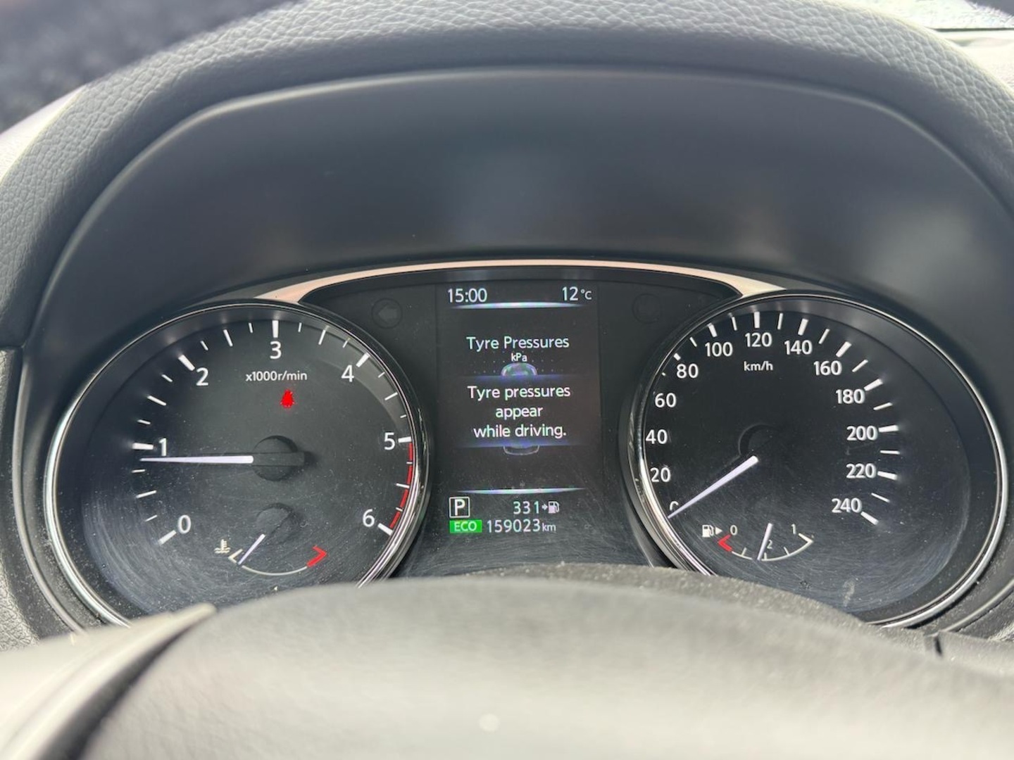 NISSAN X-Trail 2015