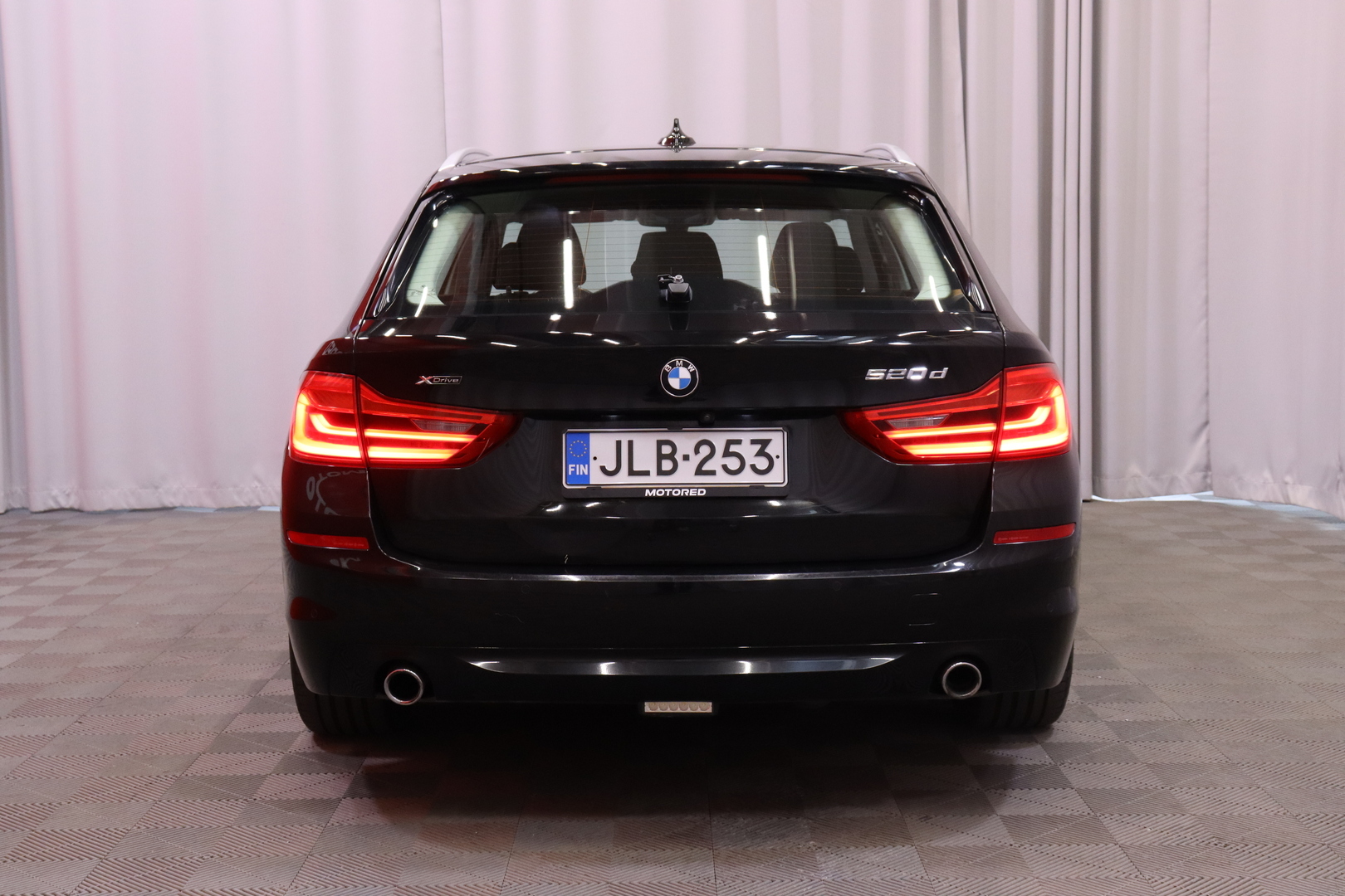 BMW 520 2019