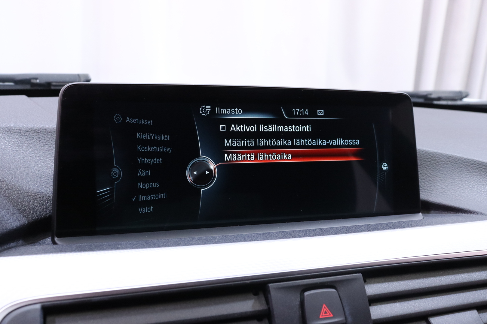 BMW 330 2016