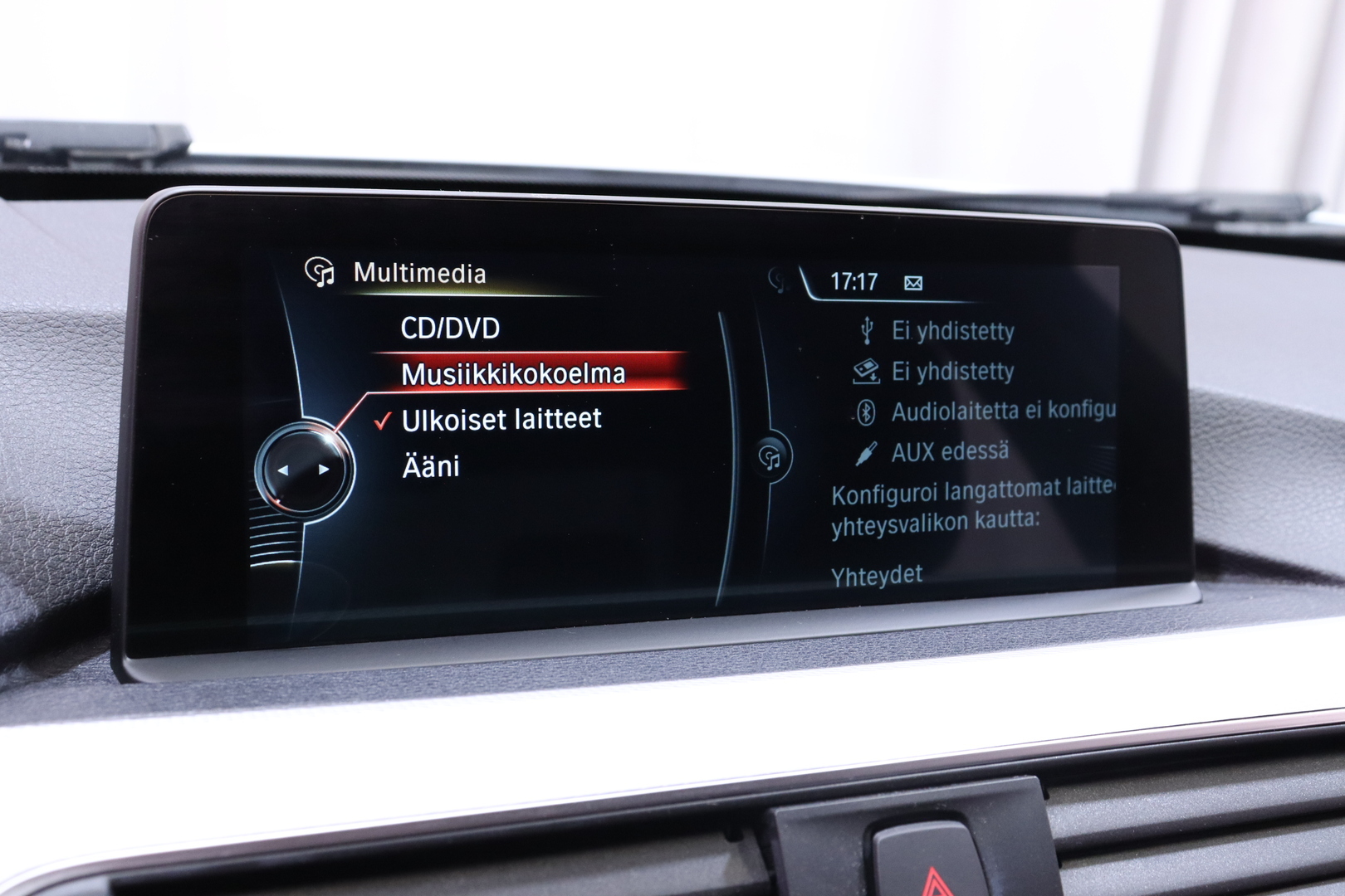 BMW 330 2016