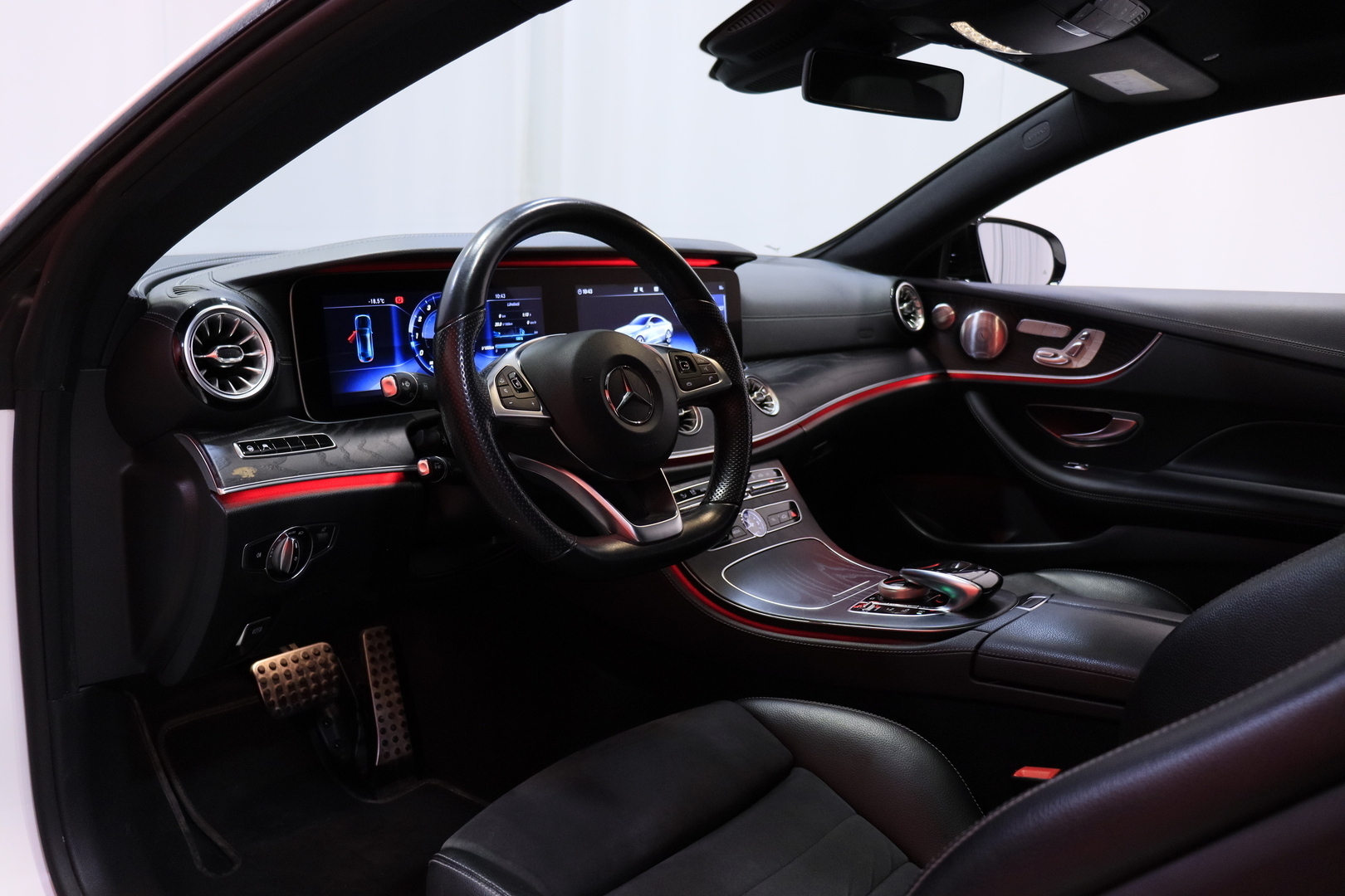 MERCEDES-BENZ E 2018