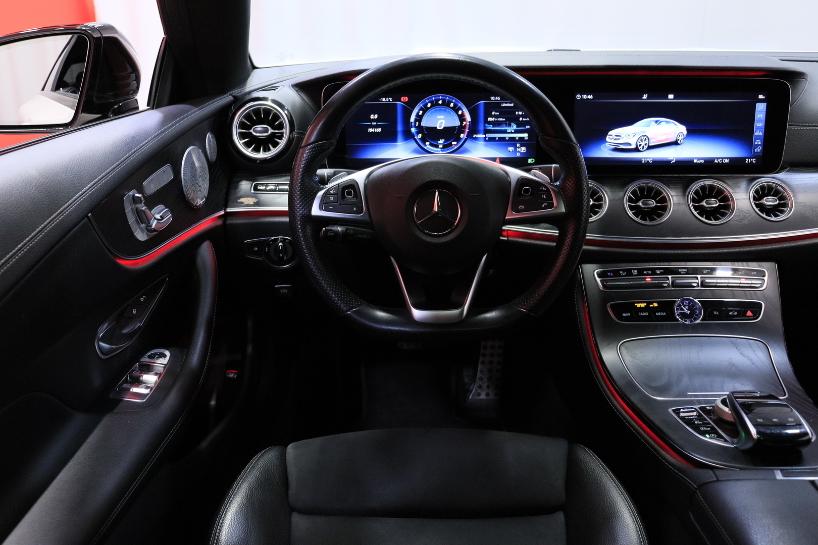 MERCEDES-BENZ E 2018