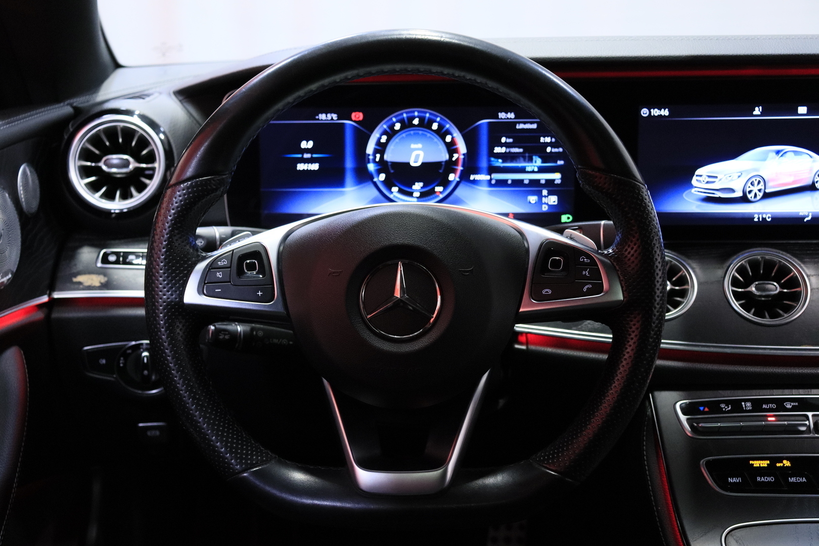 MERCEDES-BENZ E 2018