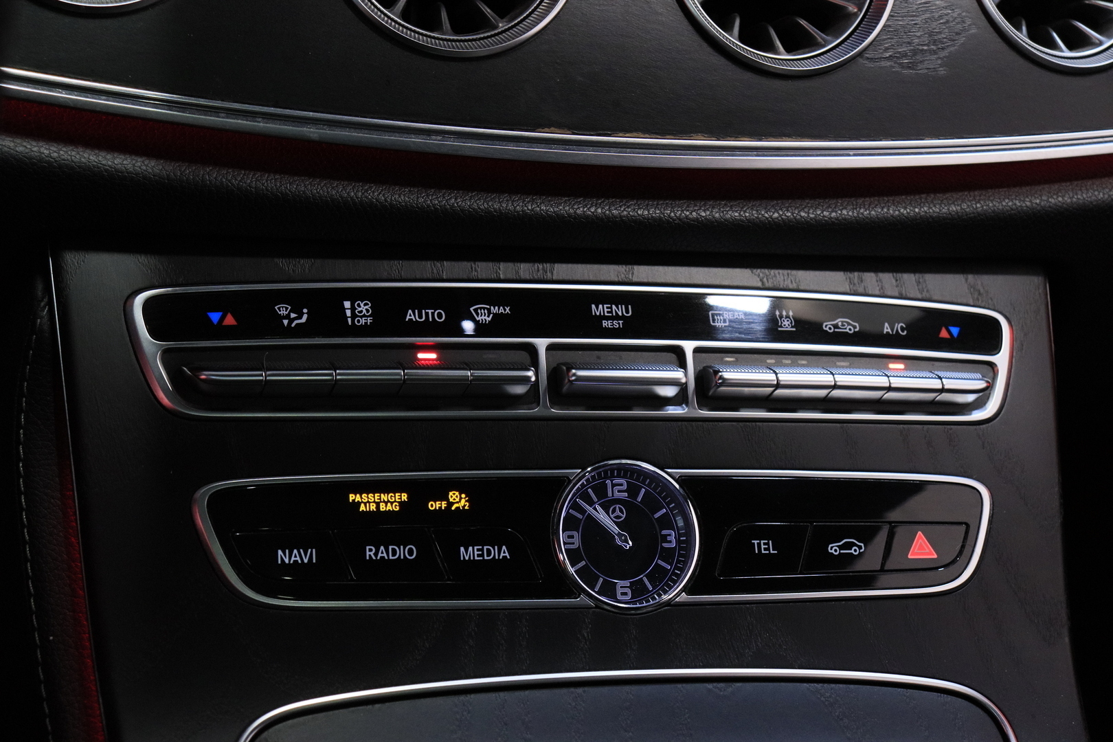 MERCEDES-BENZ E 2018