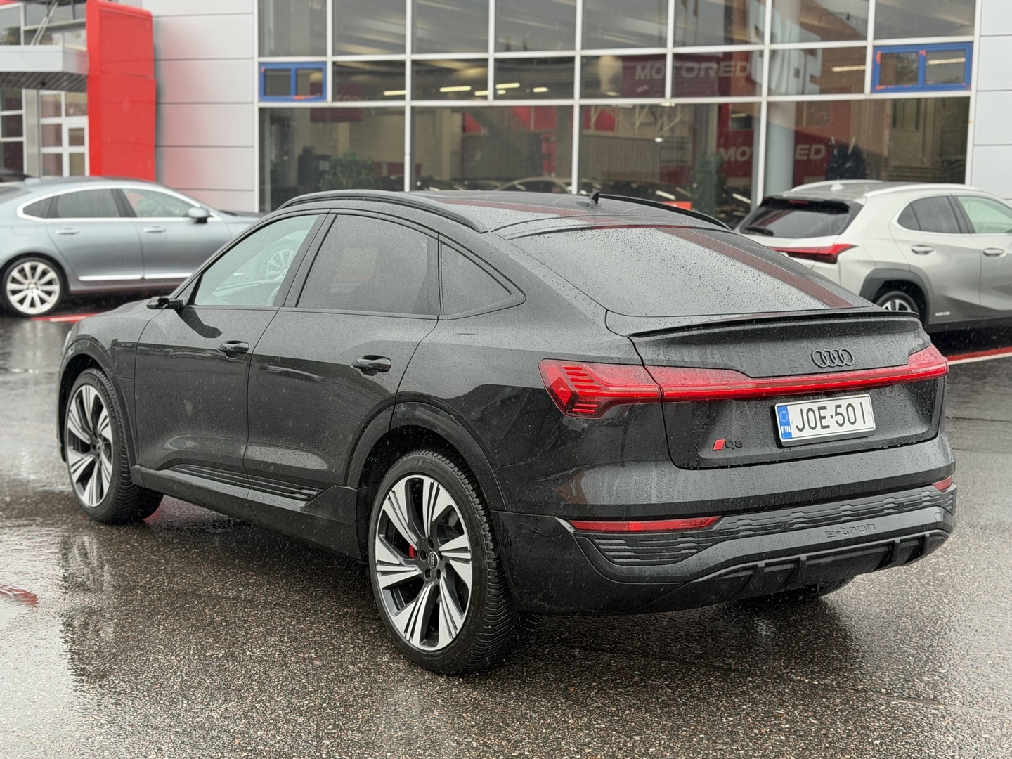 AUDI Q8 e-tron 2024