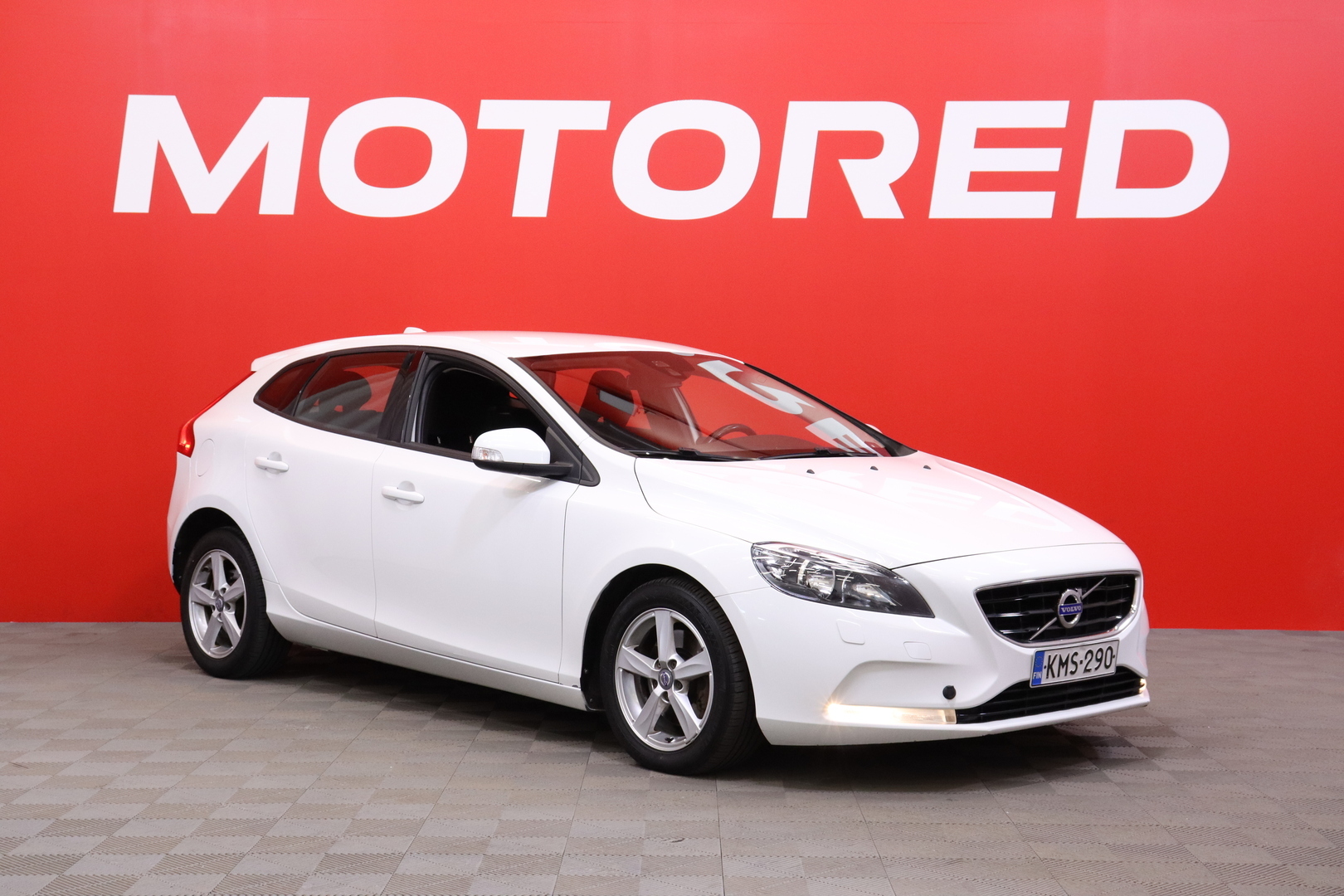 VOLVO V40 2014