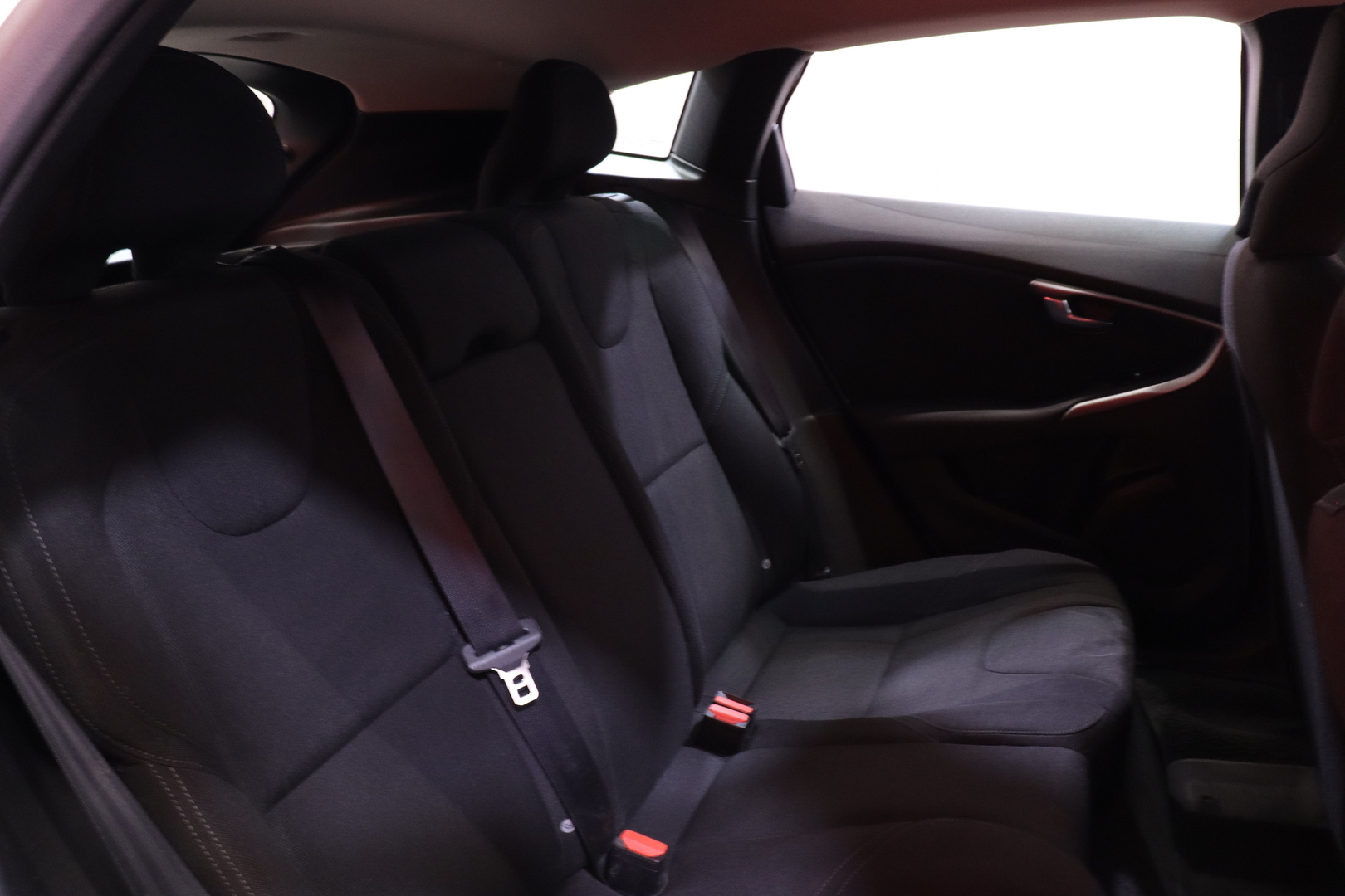 VOLVO V40 2014