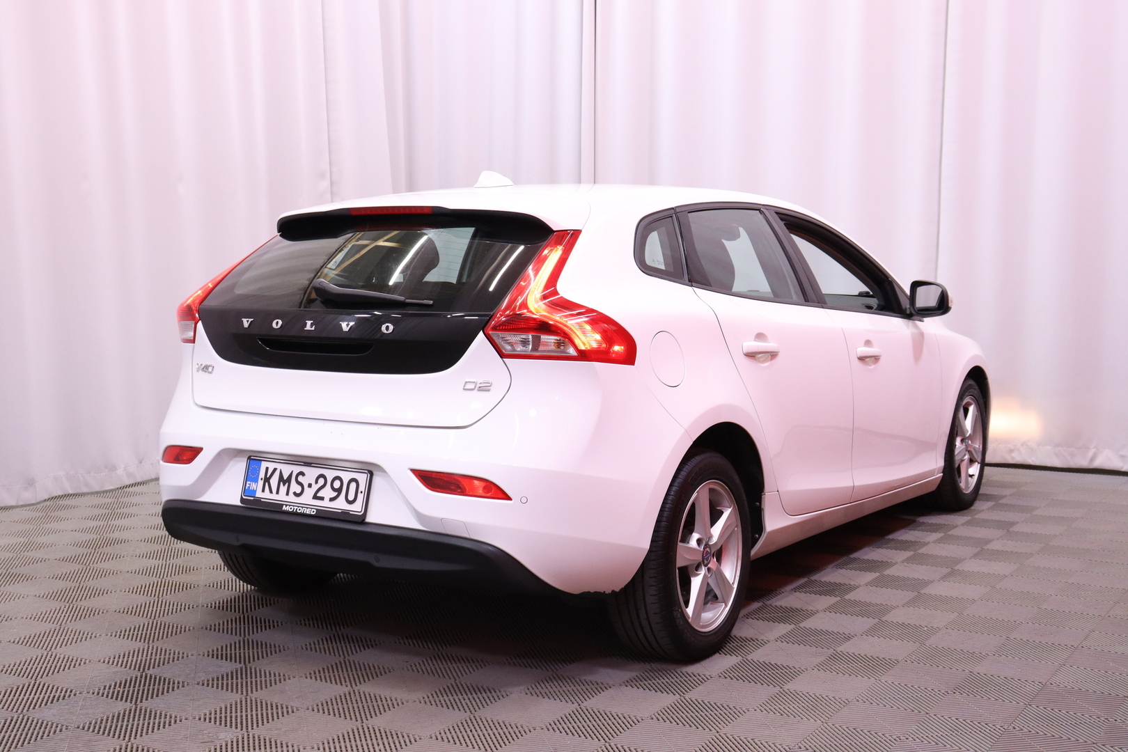 VOLVO V40 2014