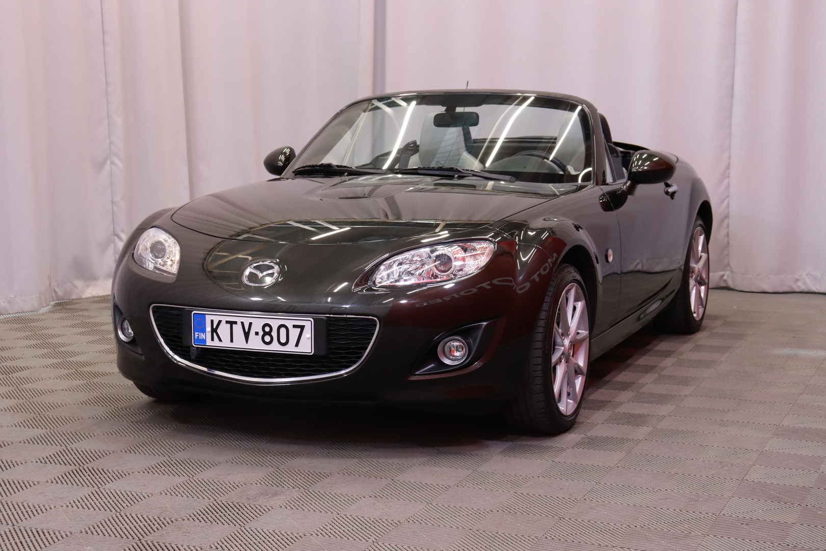 MAZDA MX-5 2011