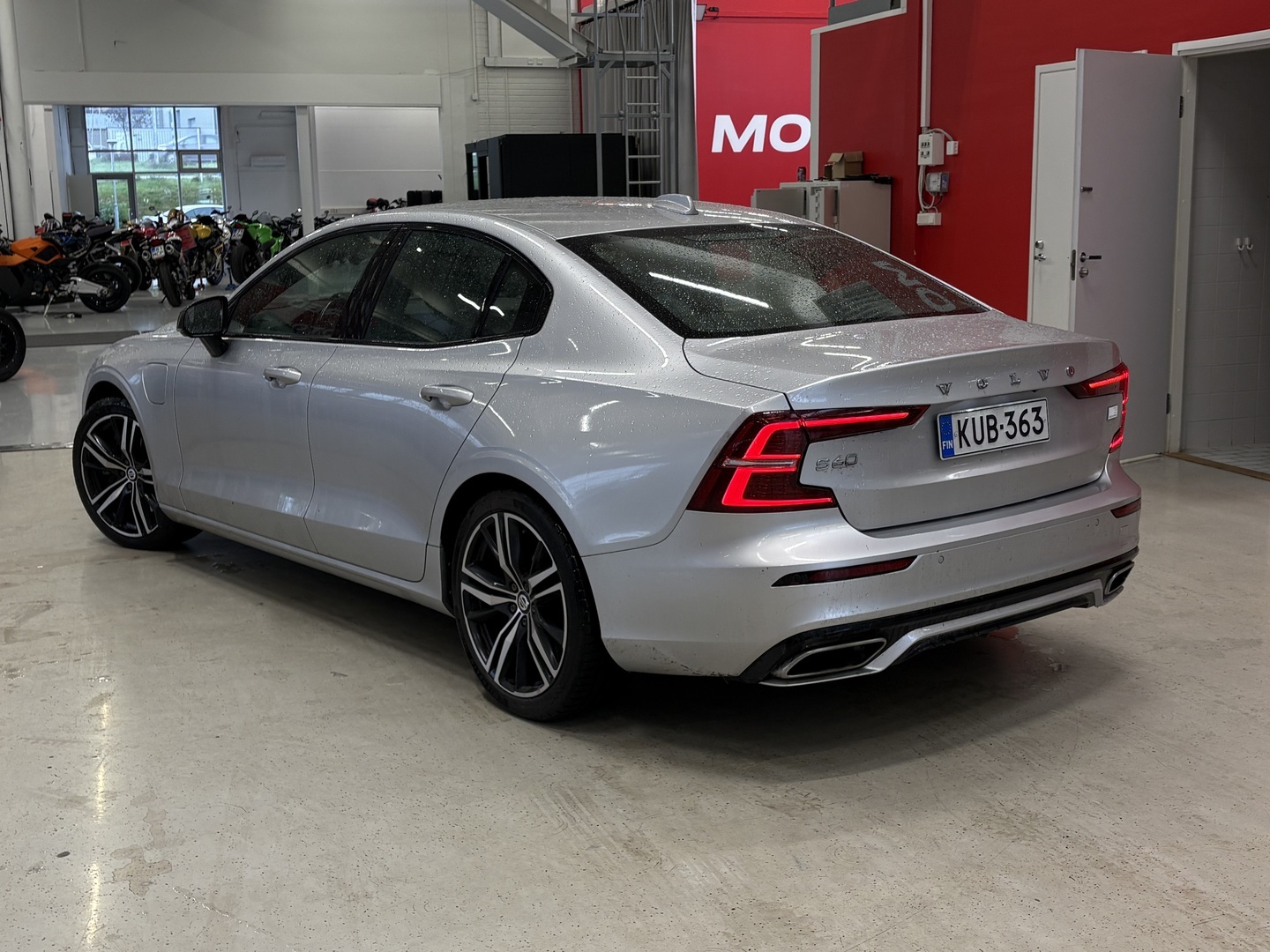 VOLVO S60 2021