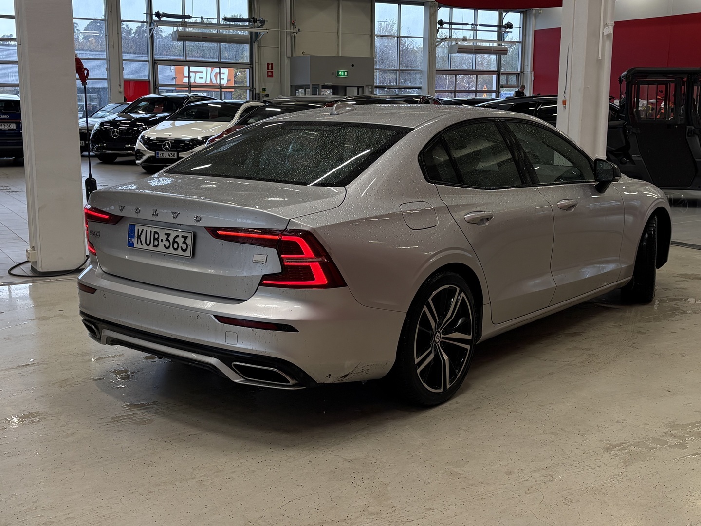 VOLVO S60 2021