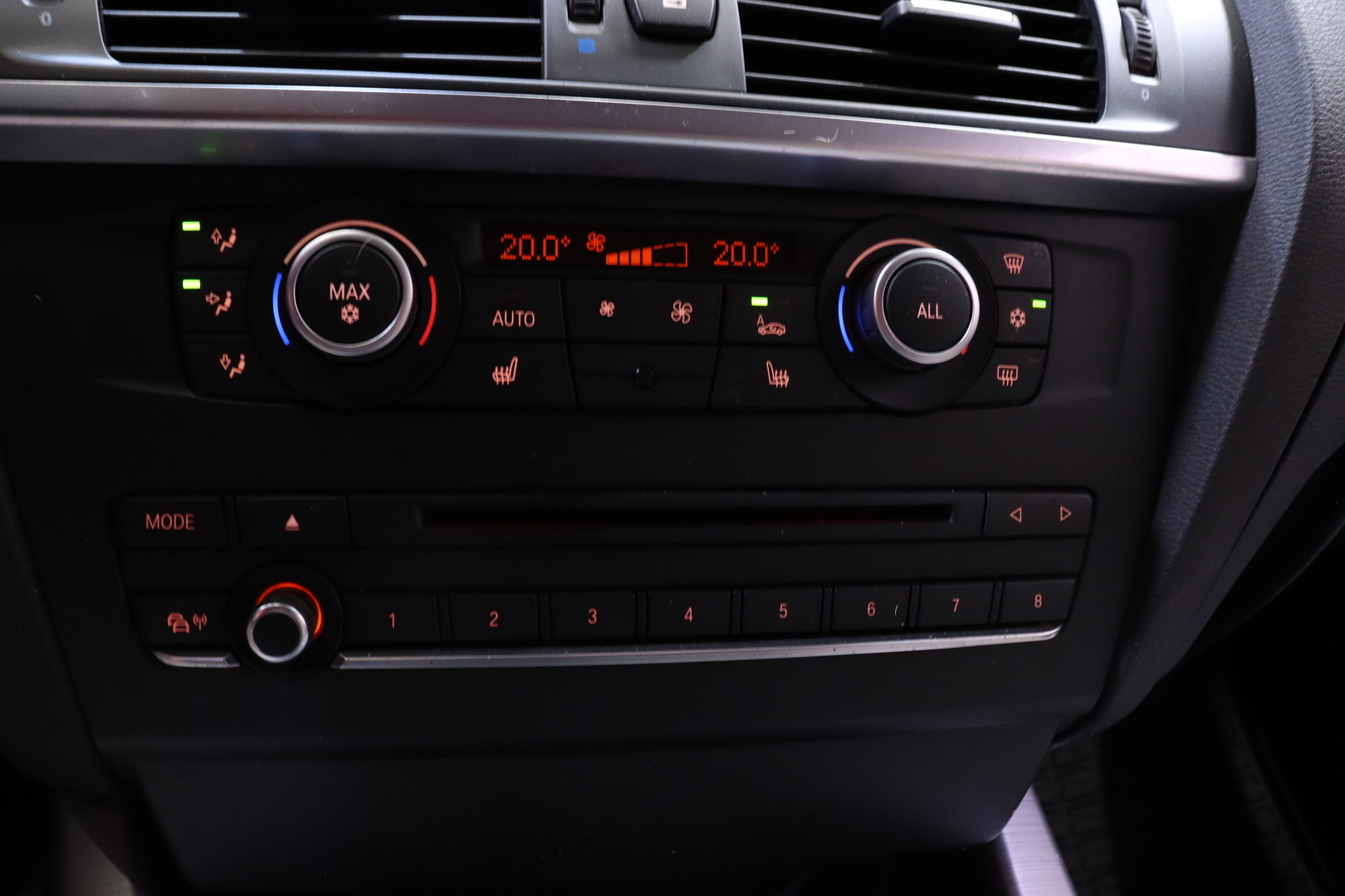 BMW X3 2011