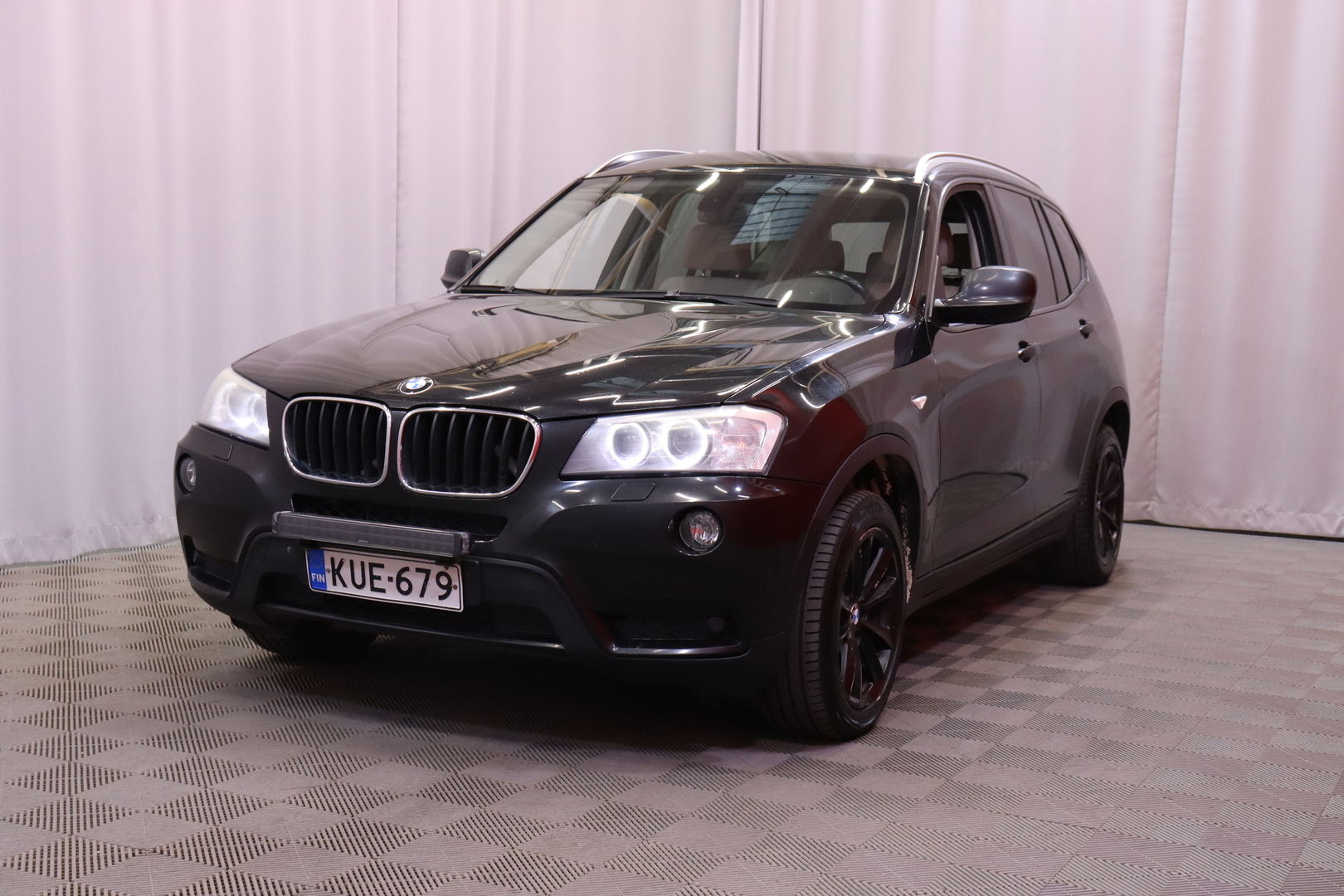 BMW X3 2011