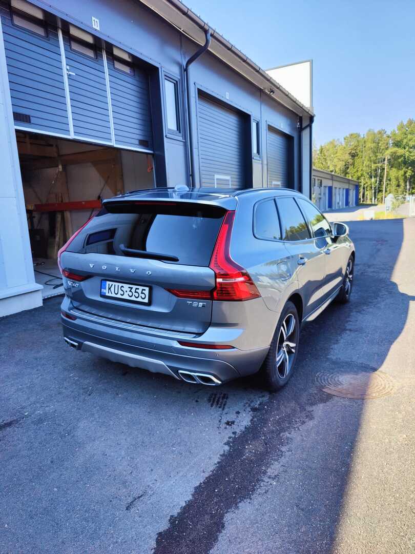 VOLVO XC60 2019