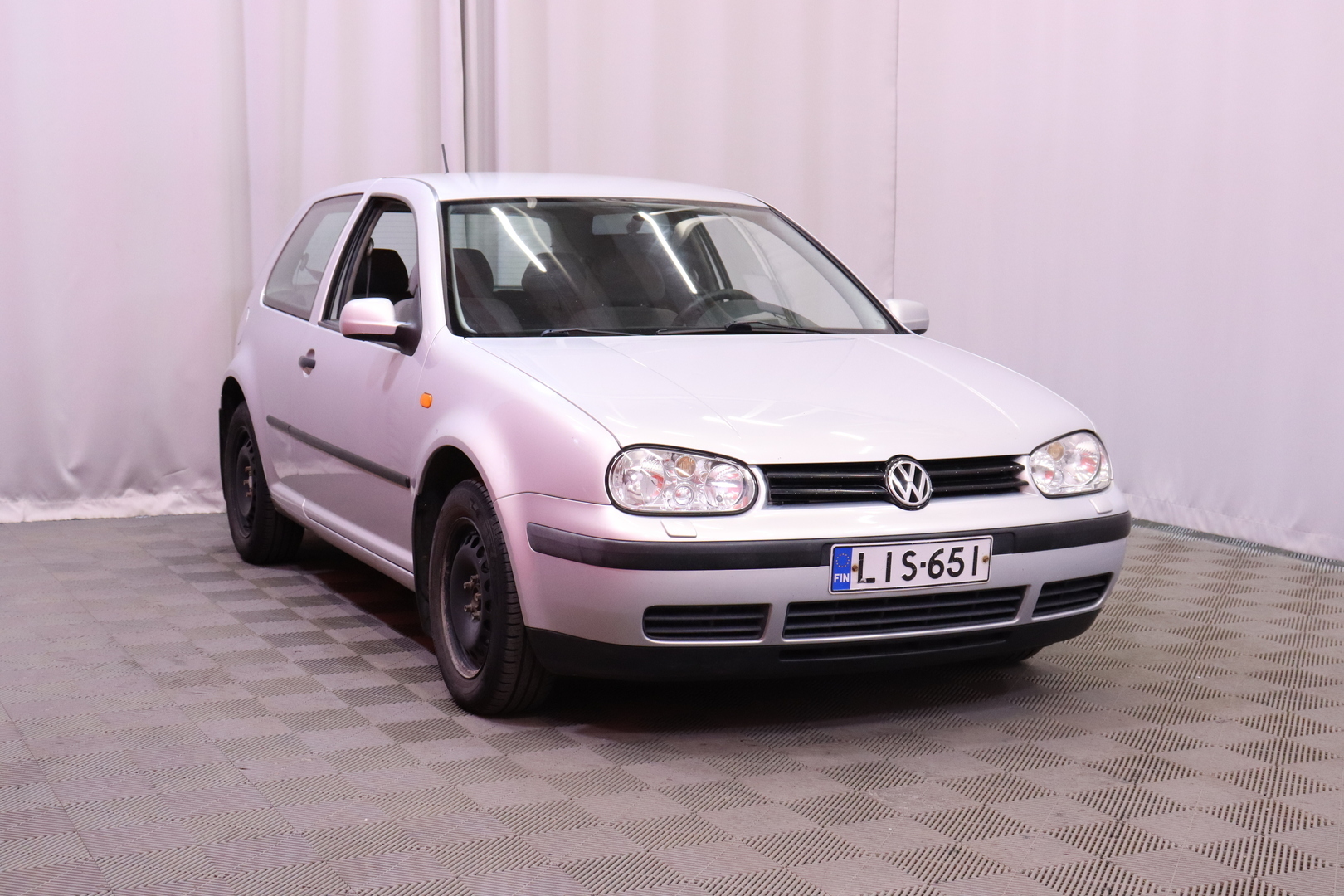 VOLKSWAGEN Golf 1999