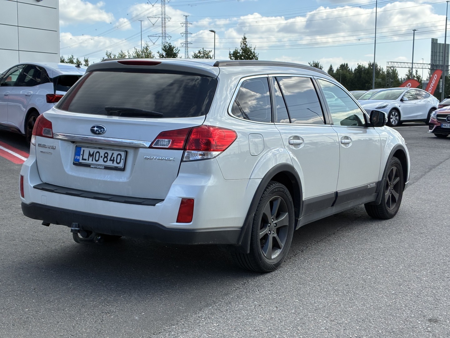 SUBARU Outback 2014