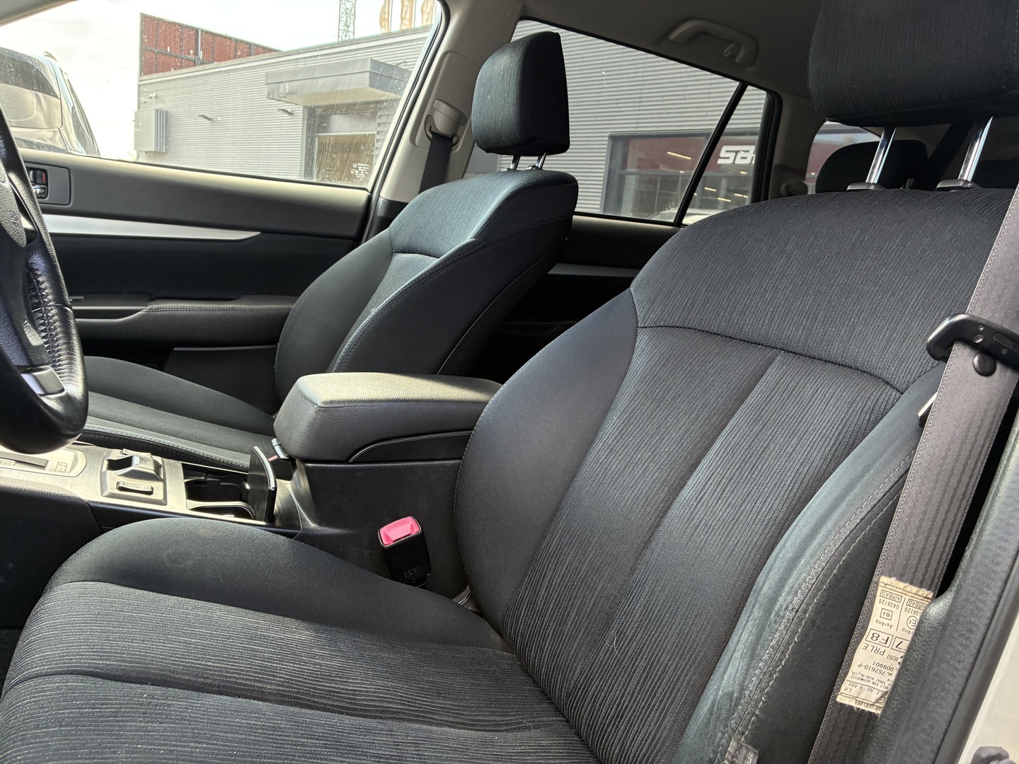 SUBARU Outback 2014