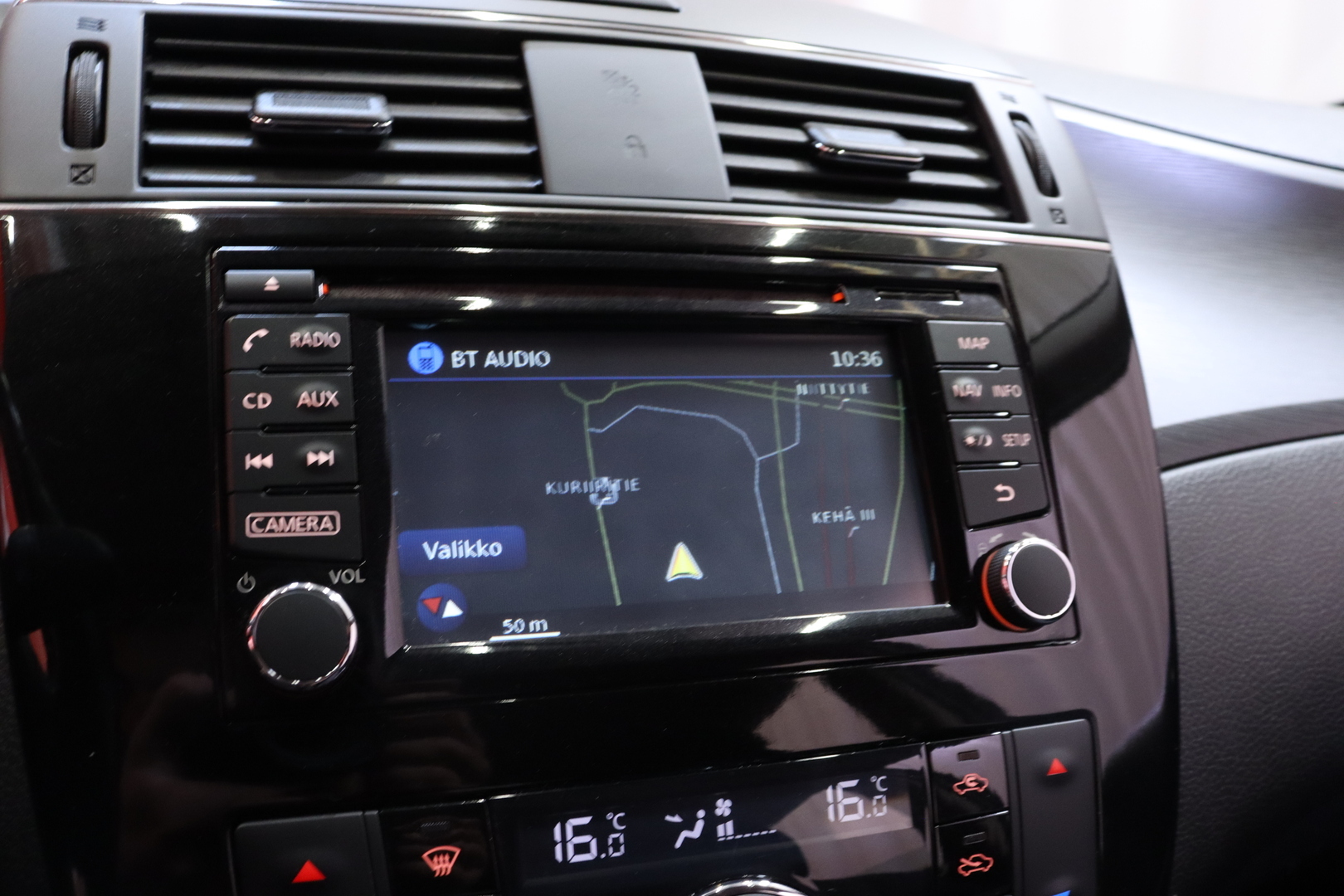 NISSAN Pulsar 2015