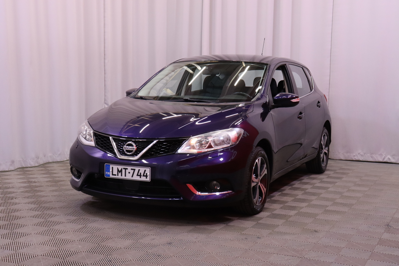 NISSAN Pulsar 2015