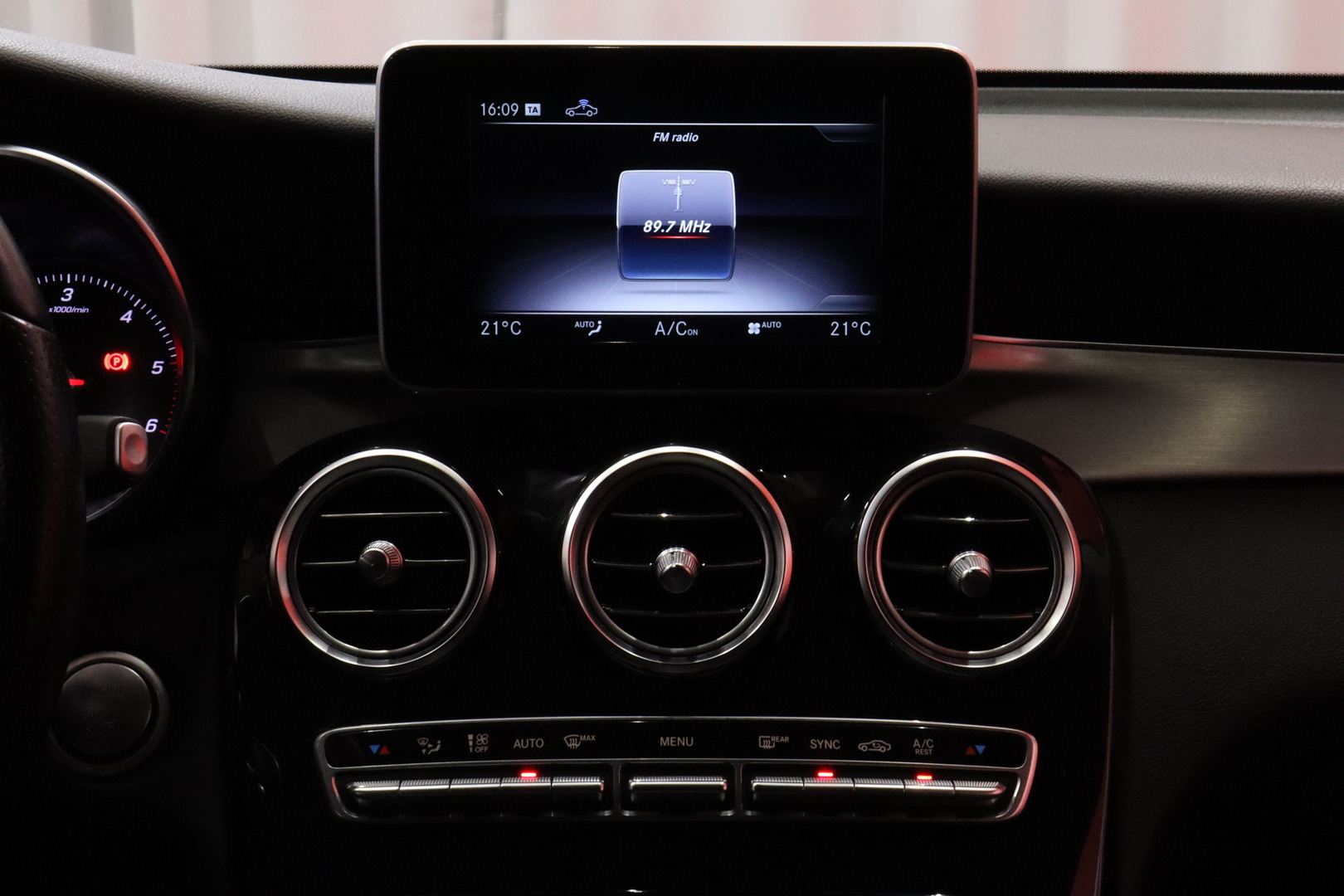 MERCEDES-BENZ GLC 2018