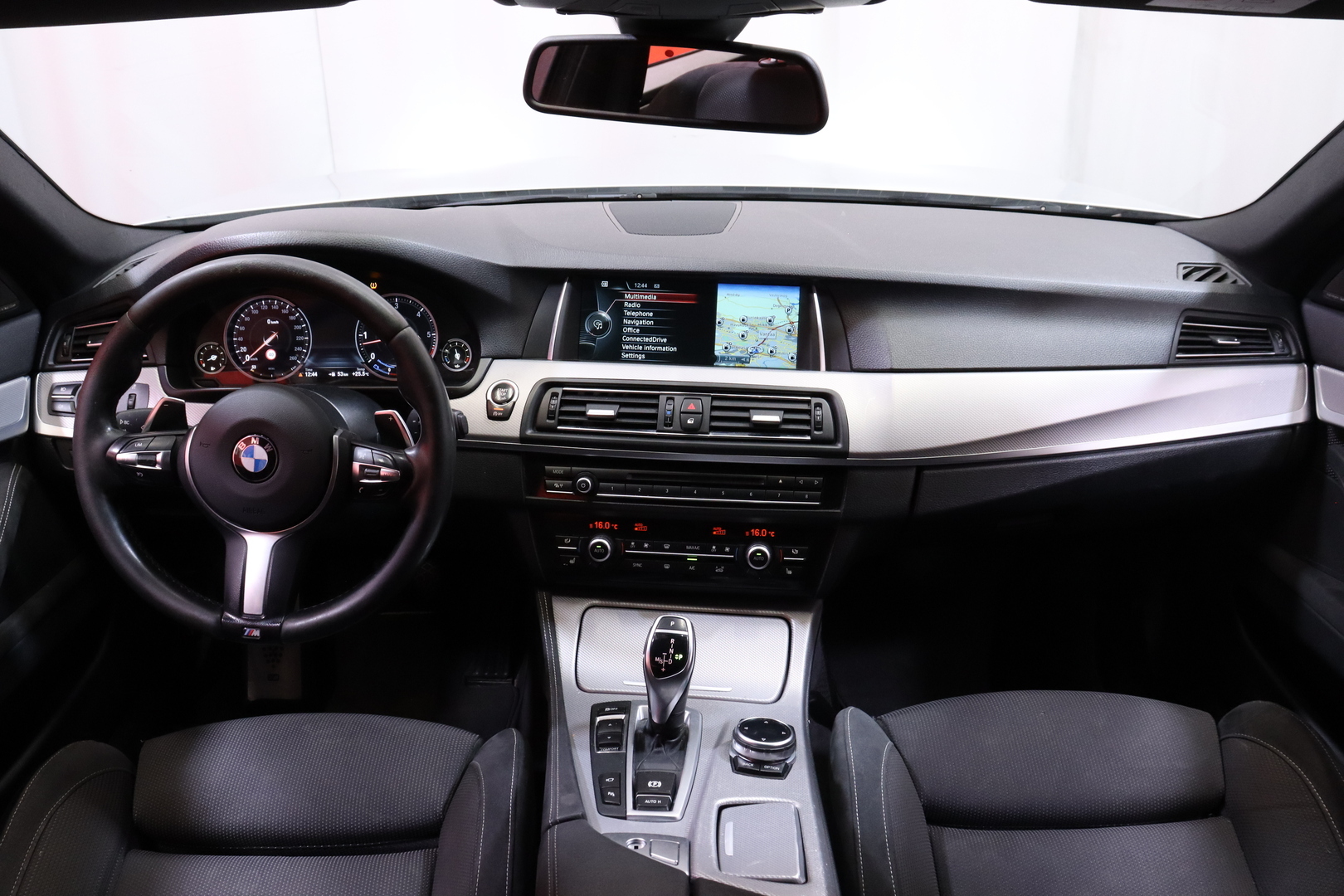 BMW 530 2014