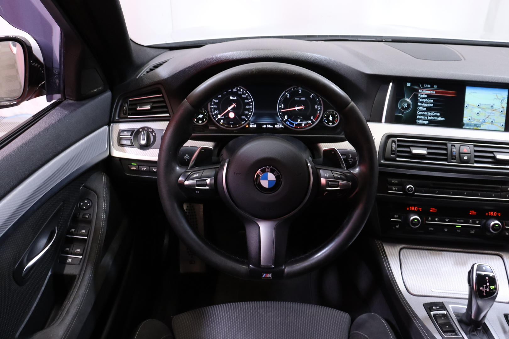 BMW 530 2014
