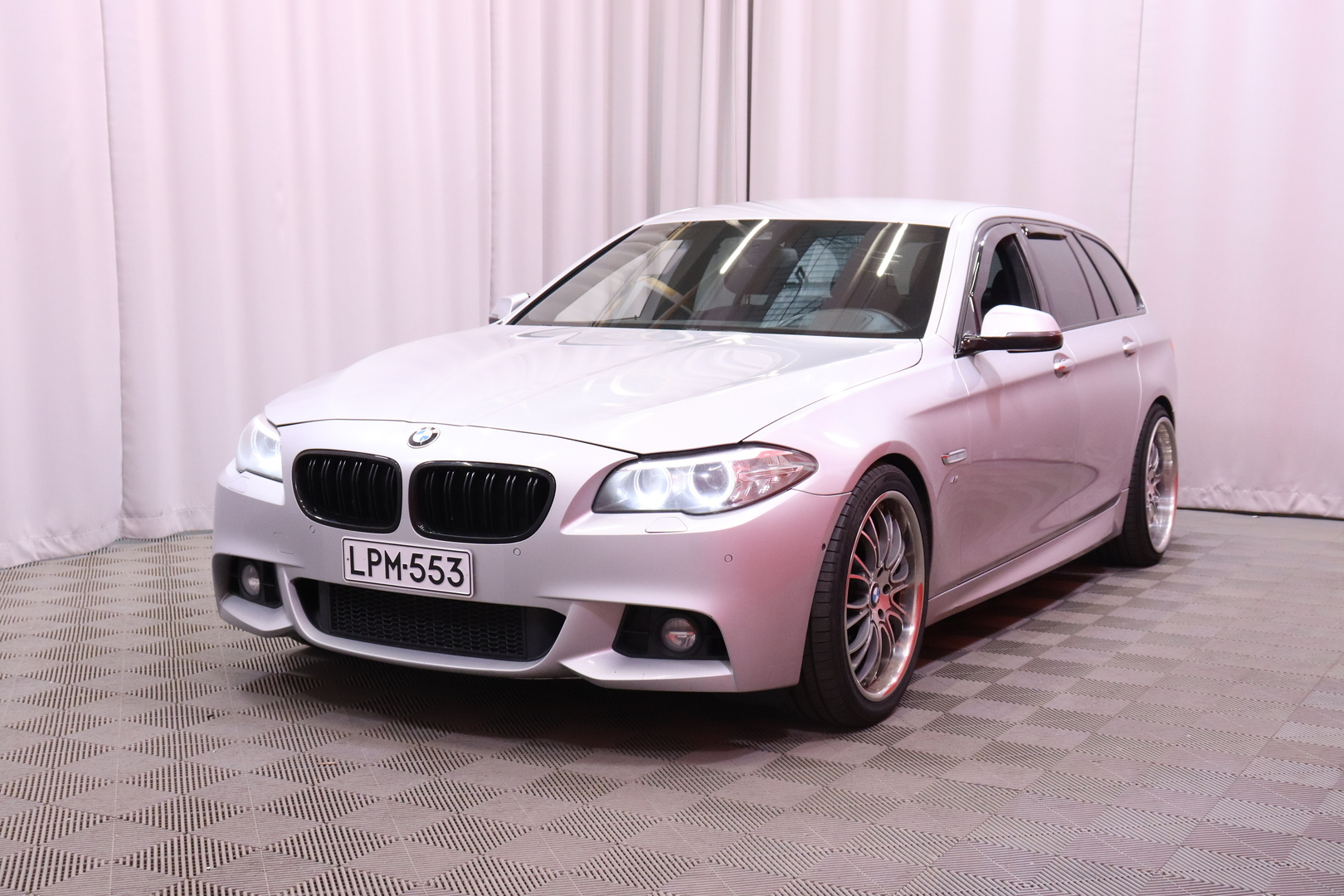 BMW 530 2014
