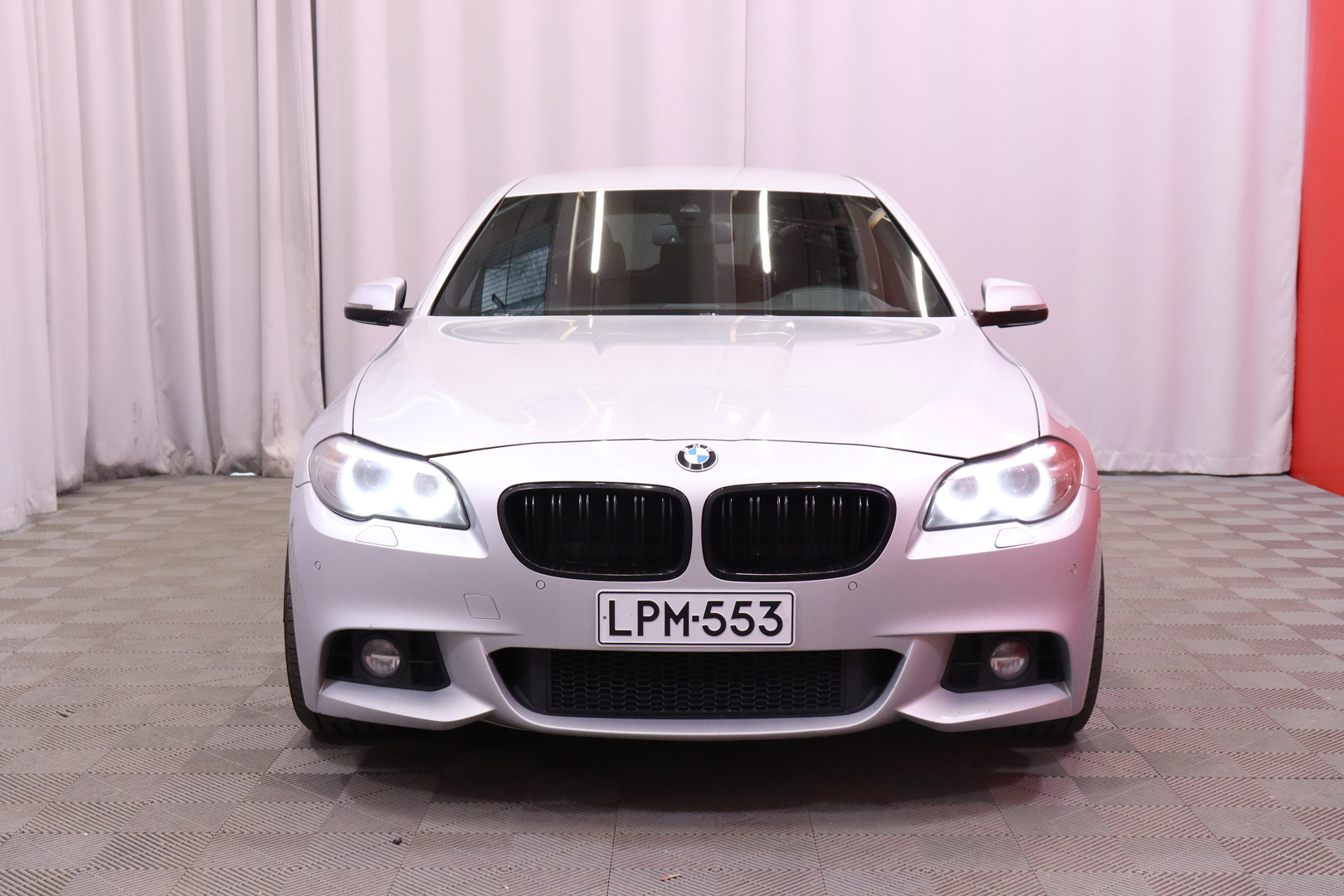 BMW 530 2014