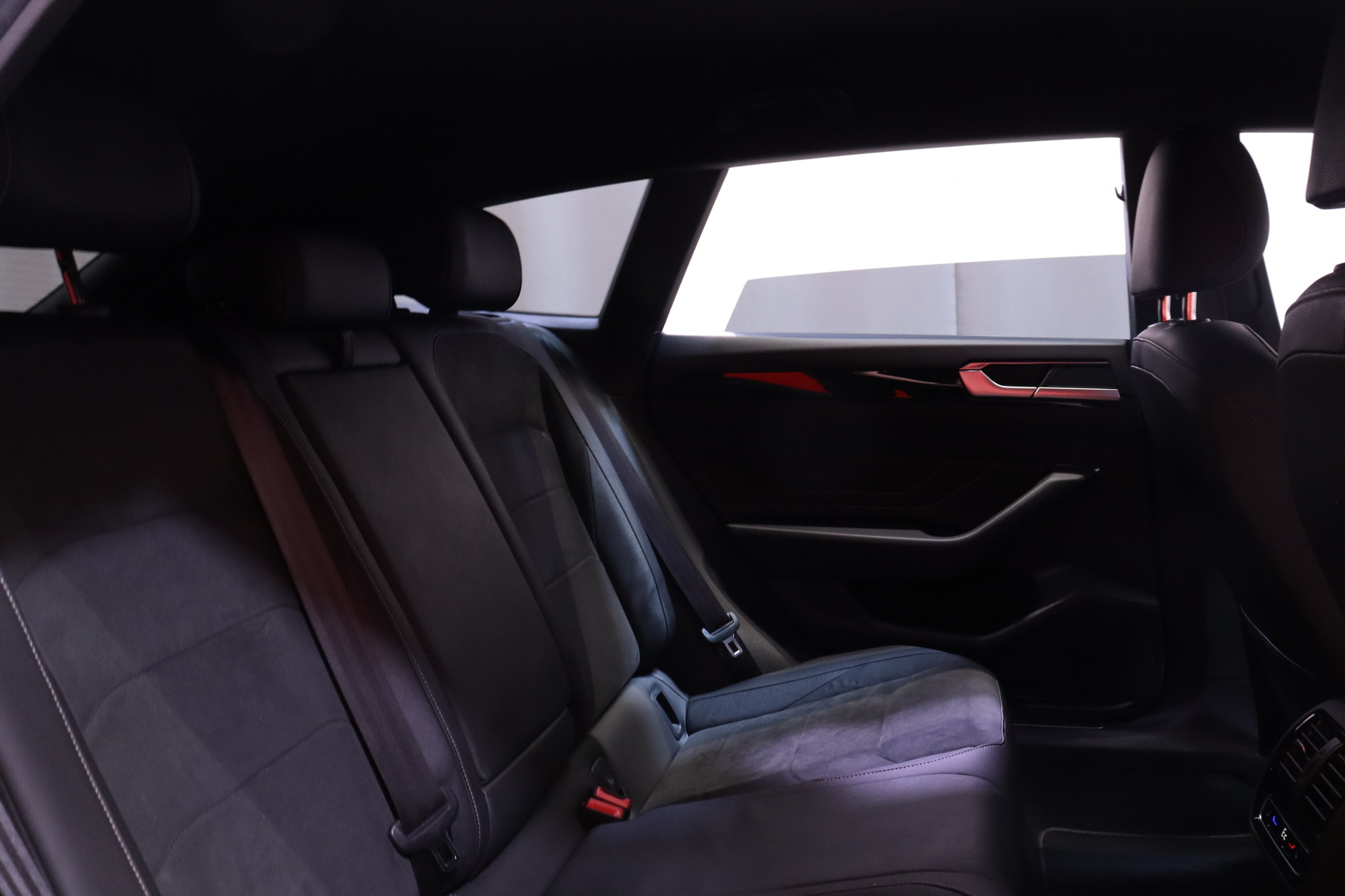 VOLKSWAGEN Arteon 2022