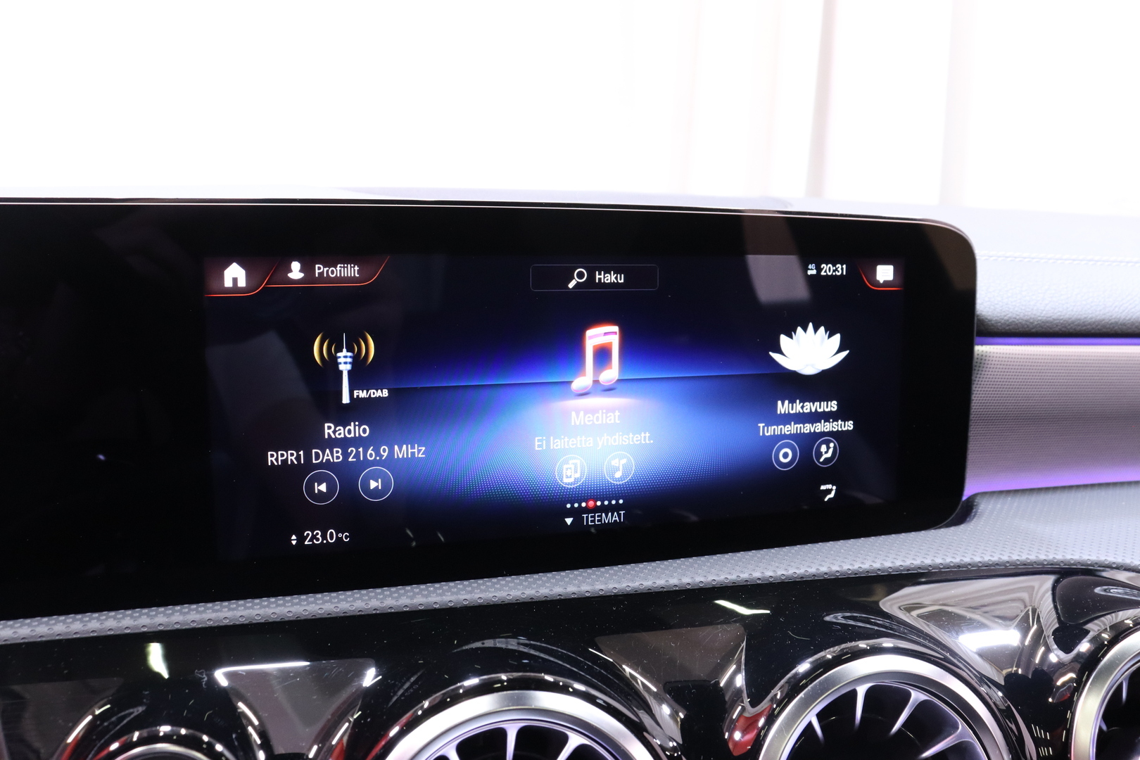 MERCEDES-BENZ CLA 2021