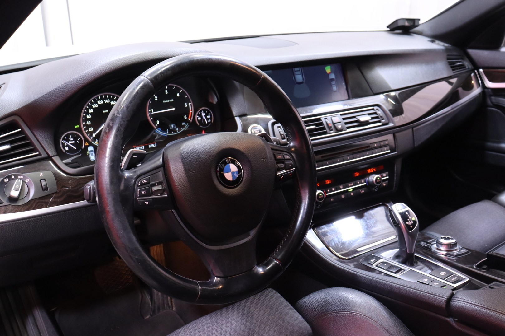 BMW 525 2011