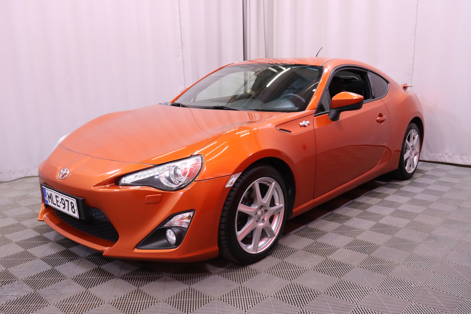 TOYOTA GT86 2013
