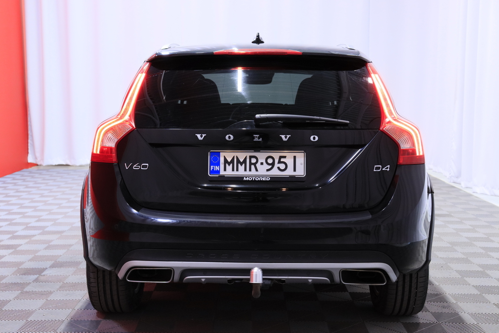 VOLVO V60 Cross Country 2016