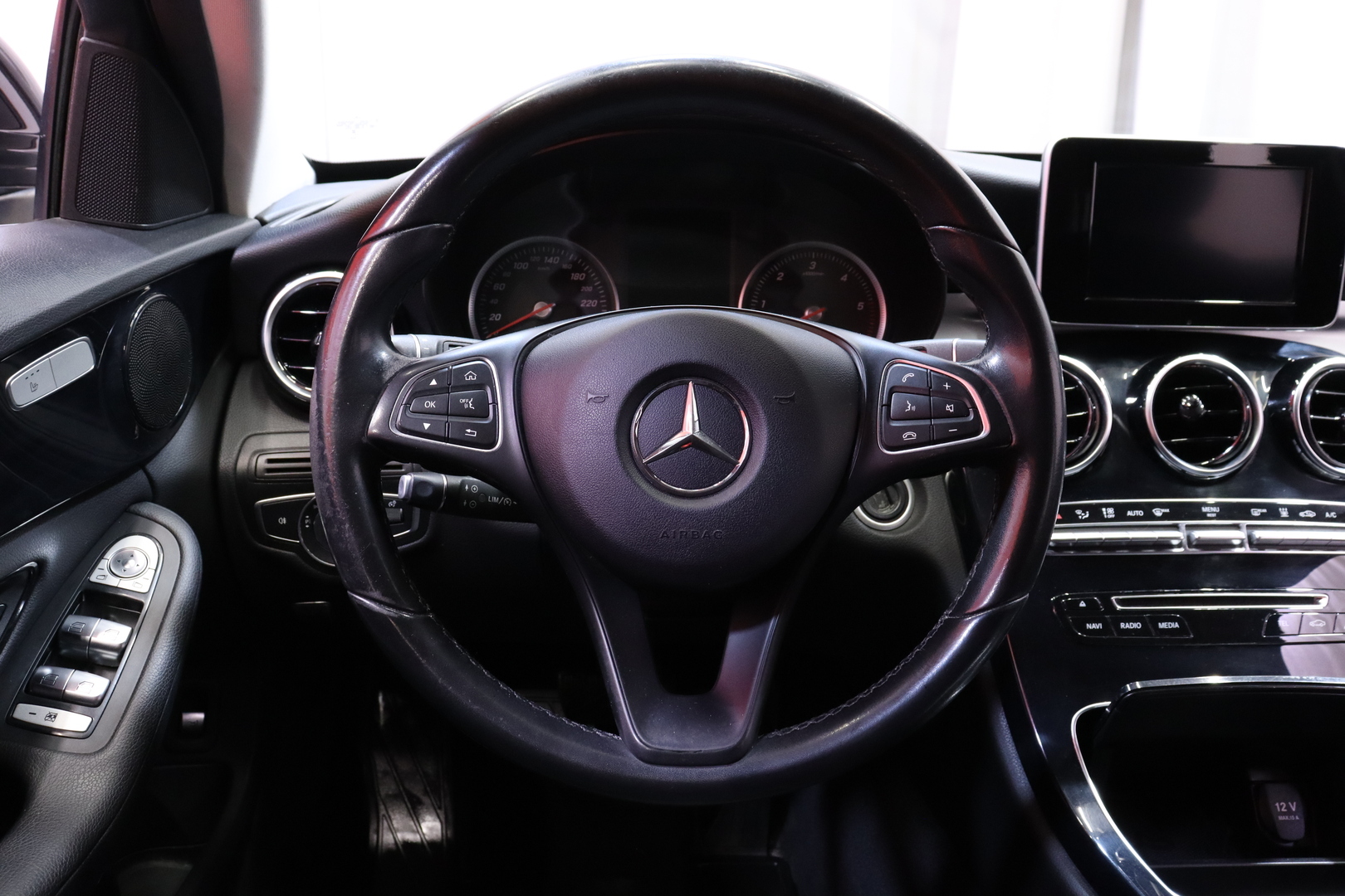 MERCEDES-BENZ C 2018