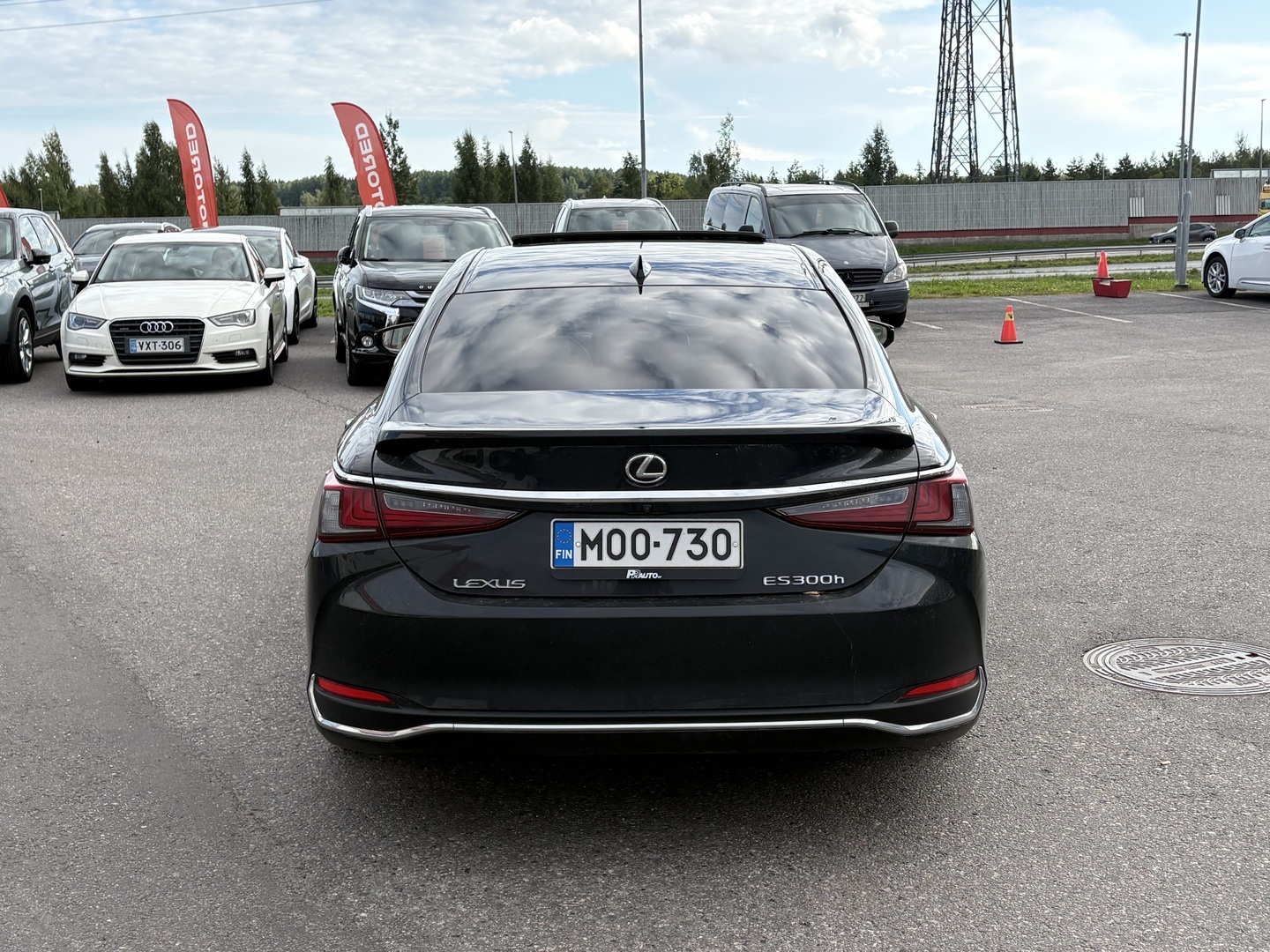 LEXUS ES 2023