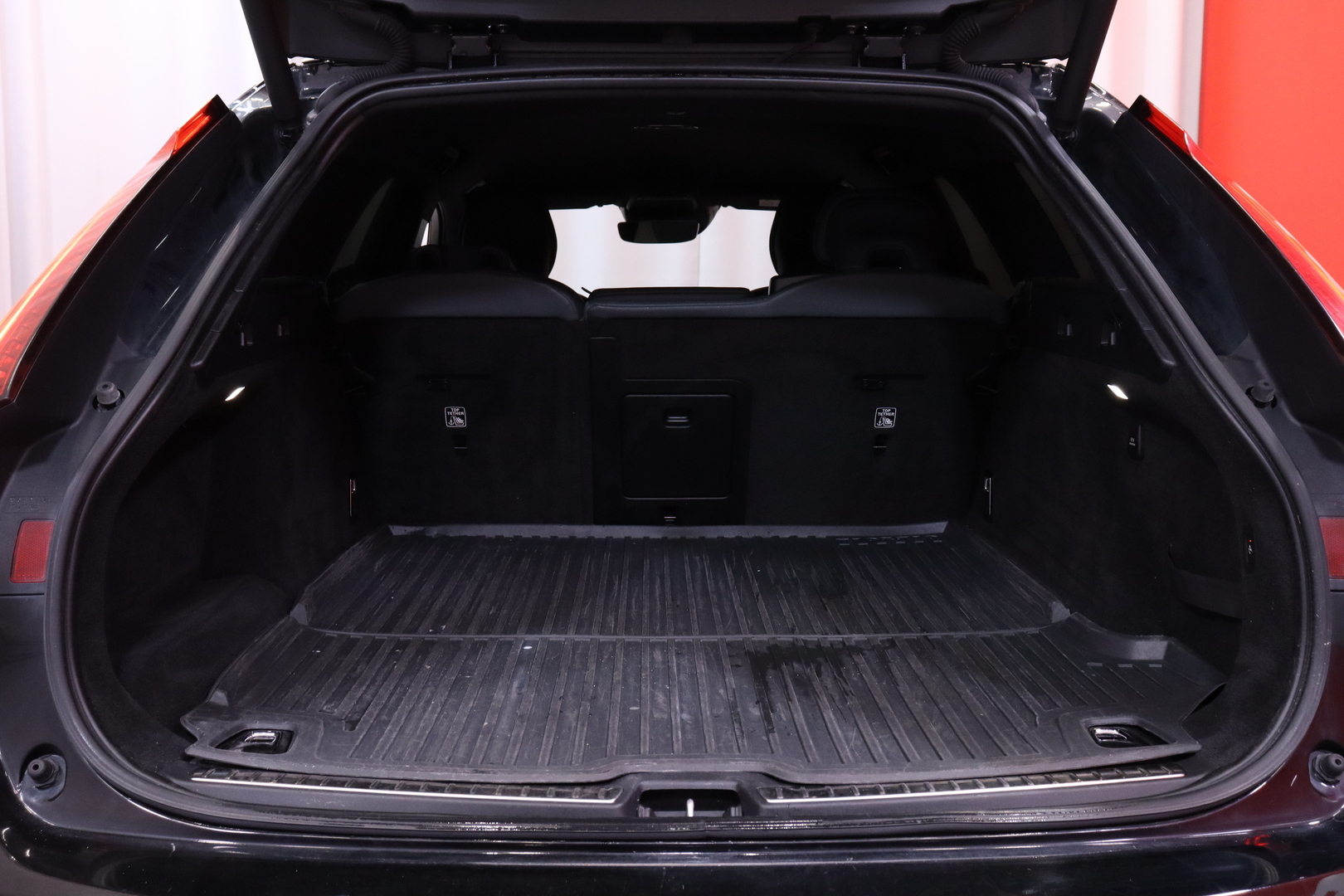 VOLVO V90 Cross Country 2021