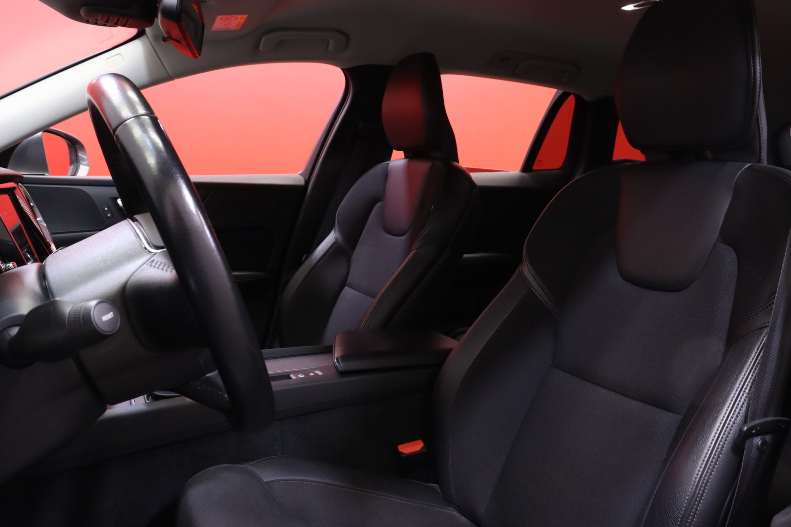 VOLVO V60 2019
