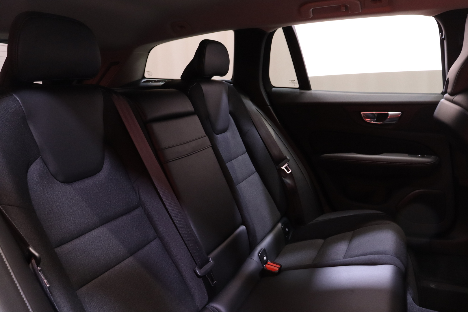 VOLVO V60 2019