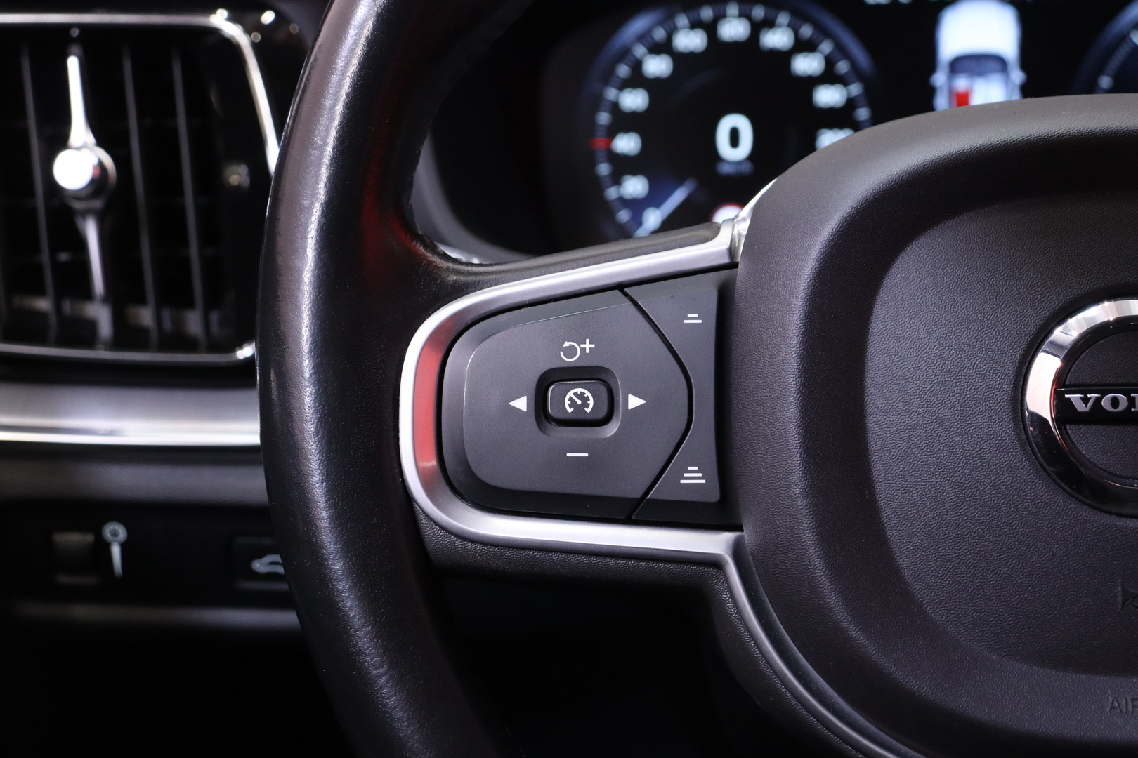 VOLVO V60 2019