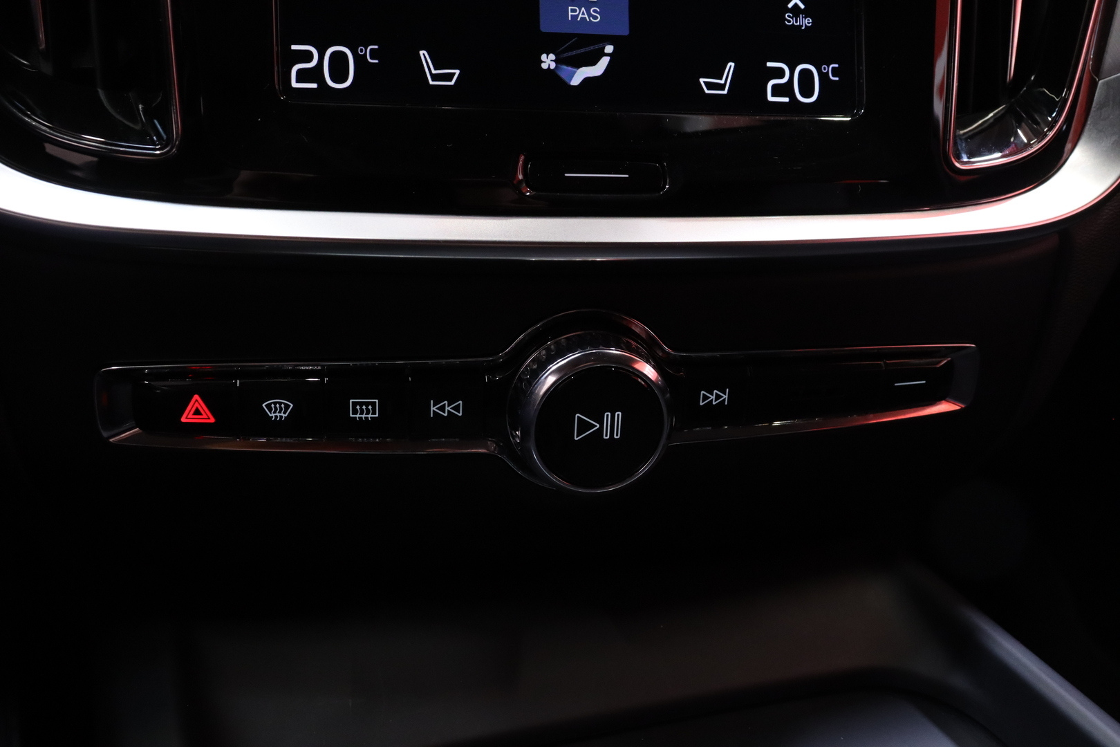 VOLVO V60 2019