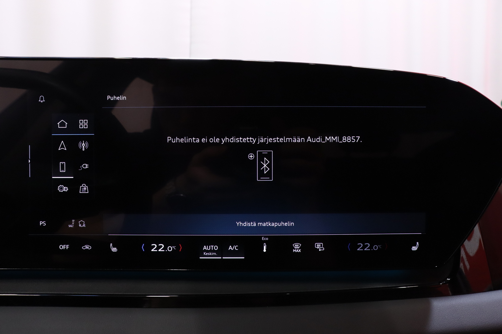 AUDI Q6 e-tron 2025