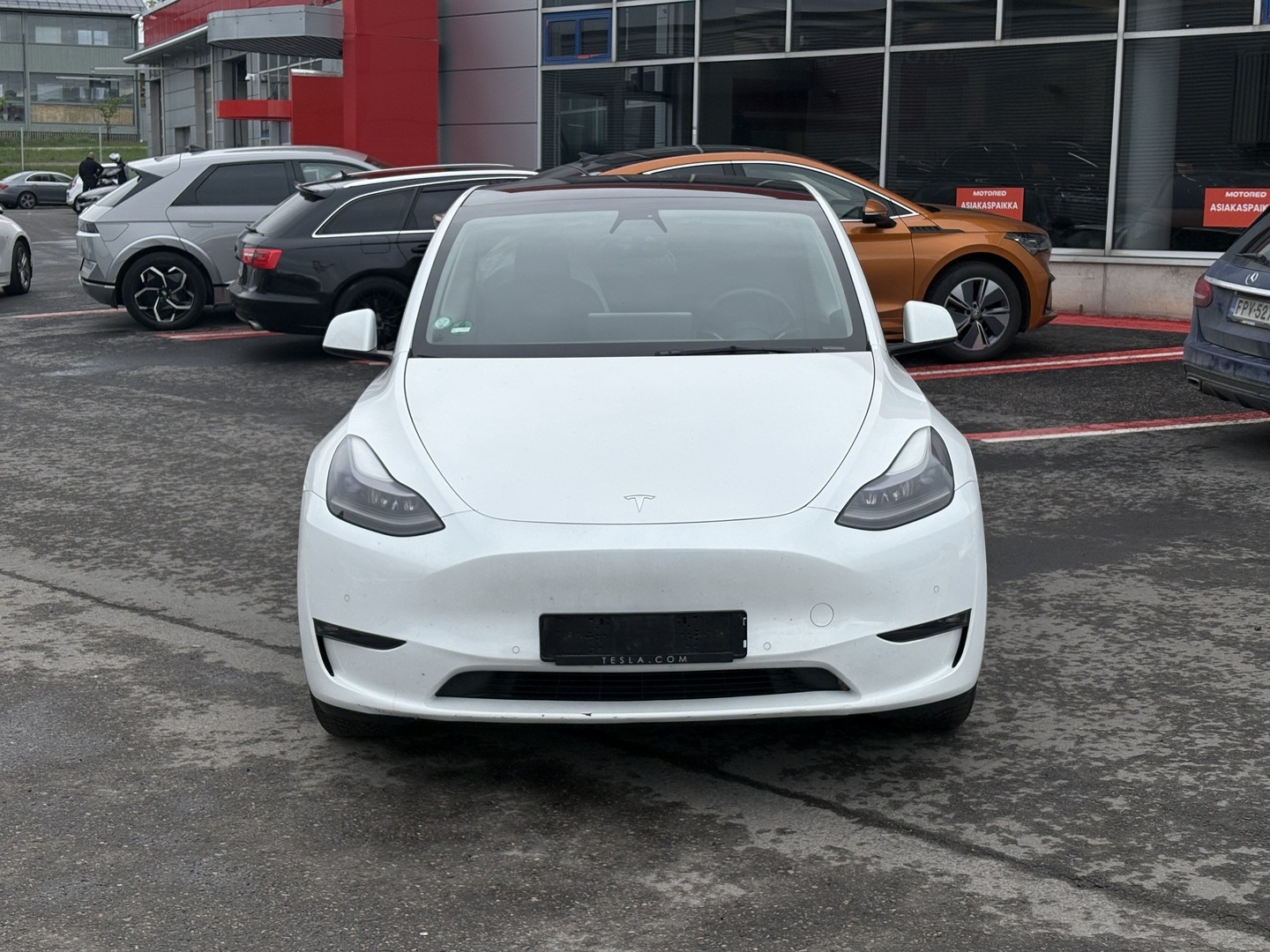 TESLA Model Y 2022