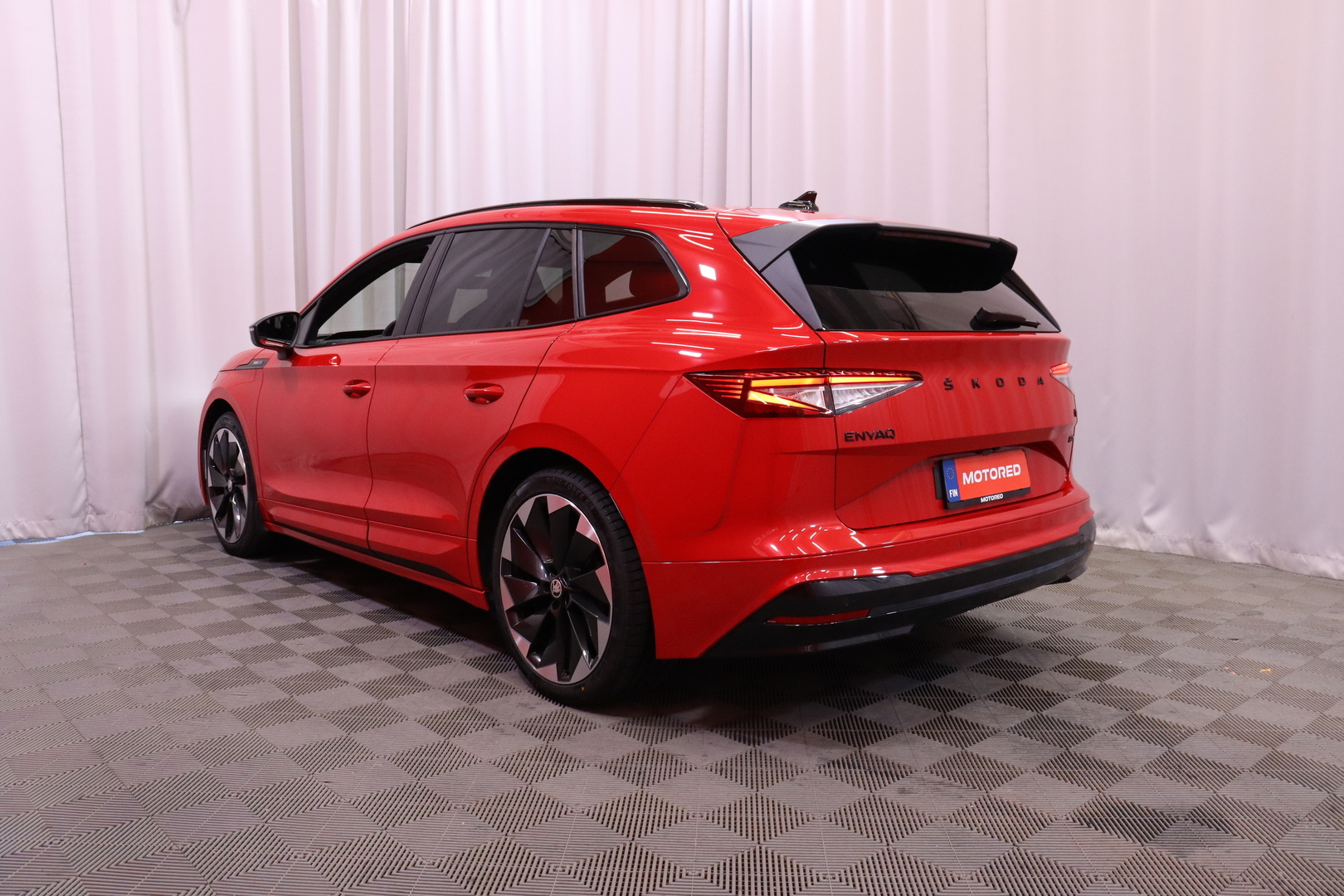 SKODA Enyaq 2023