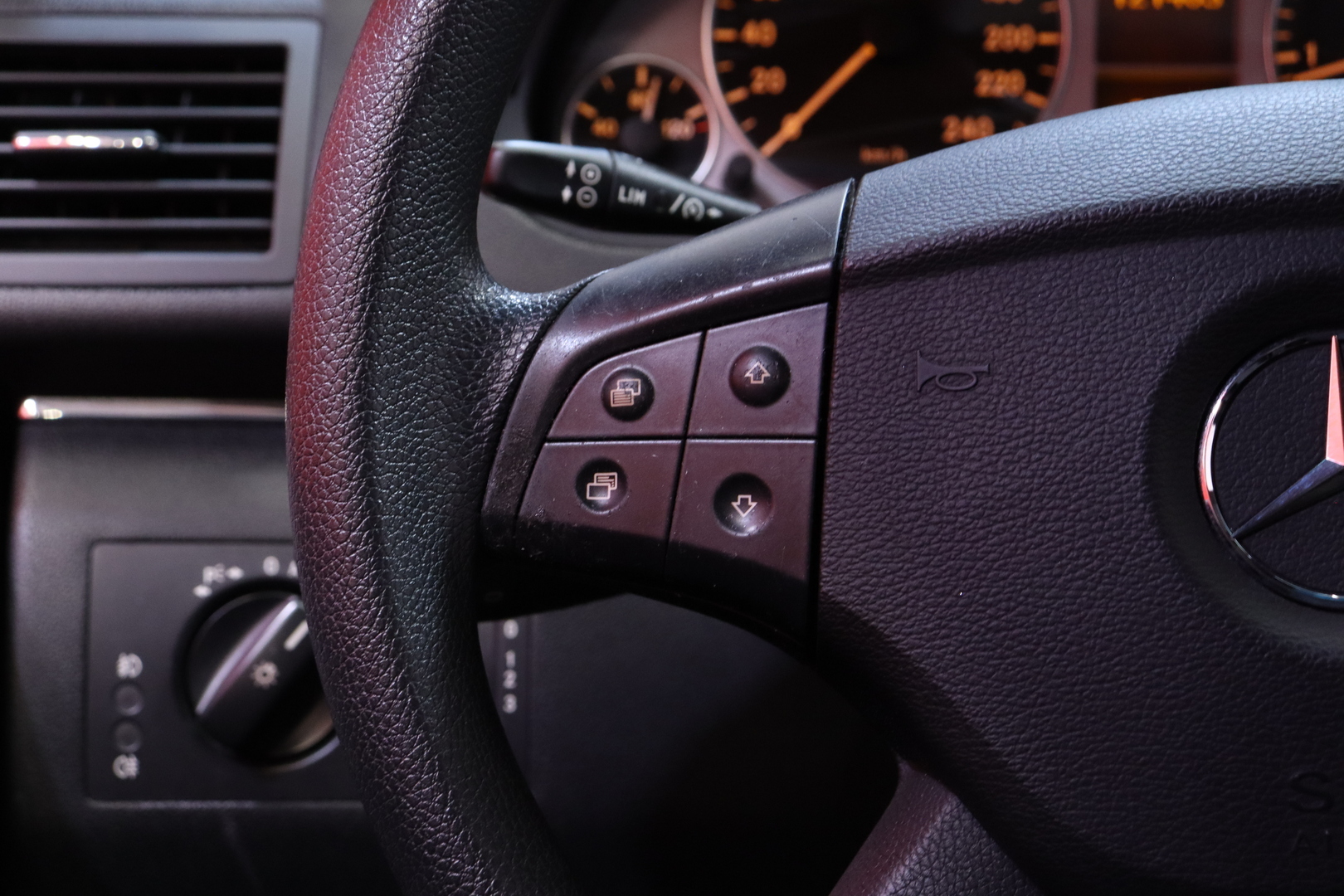 MERCEDES-BENZ B 2007