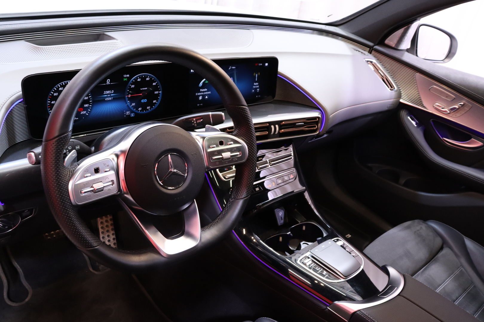 MERCEDES-BENZ EQC 2022