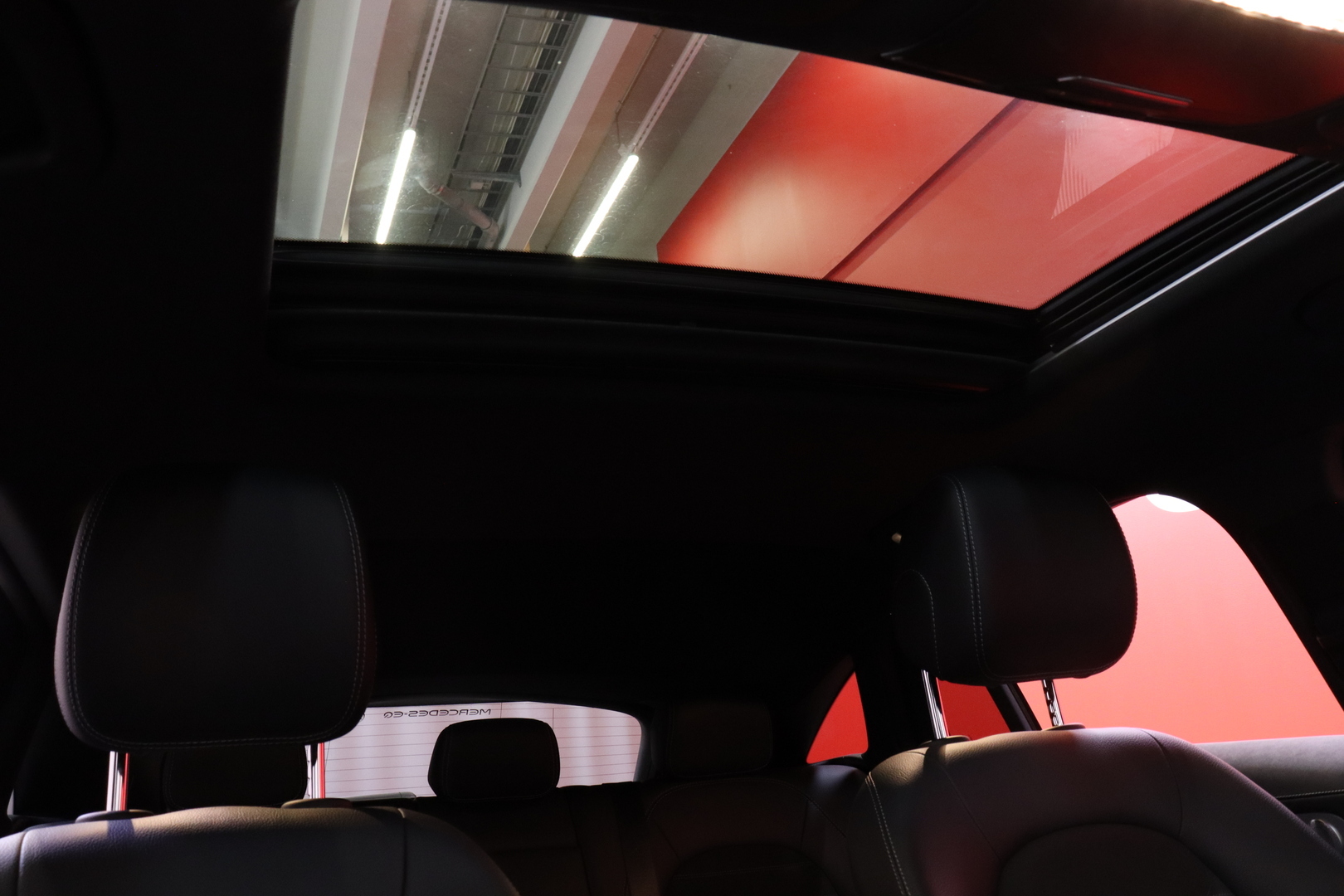 MERCEDES-BENZ EQC 2022
