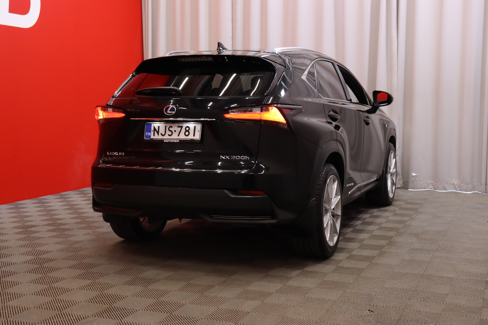 LEXUS NX 2015