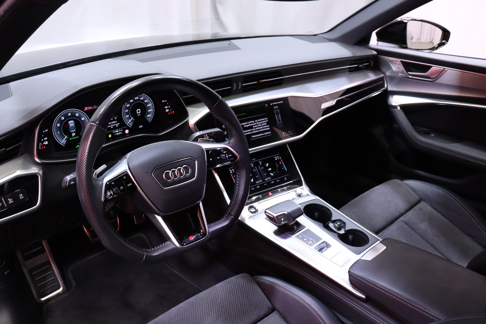 AUDI A6 2021